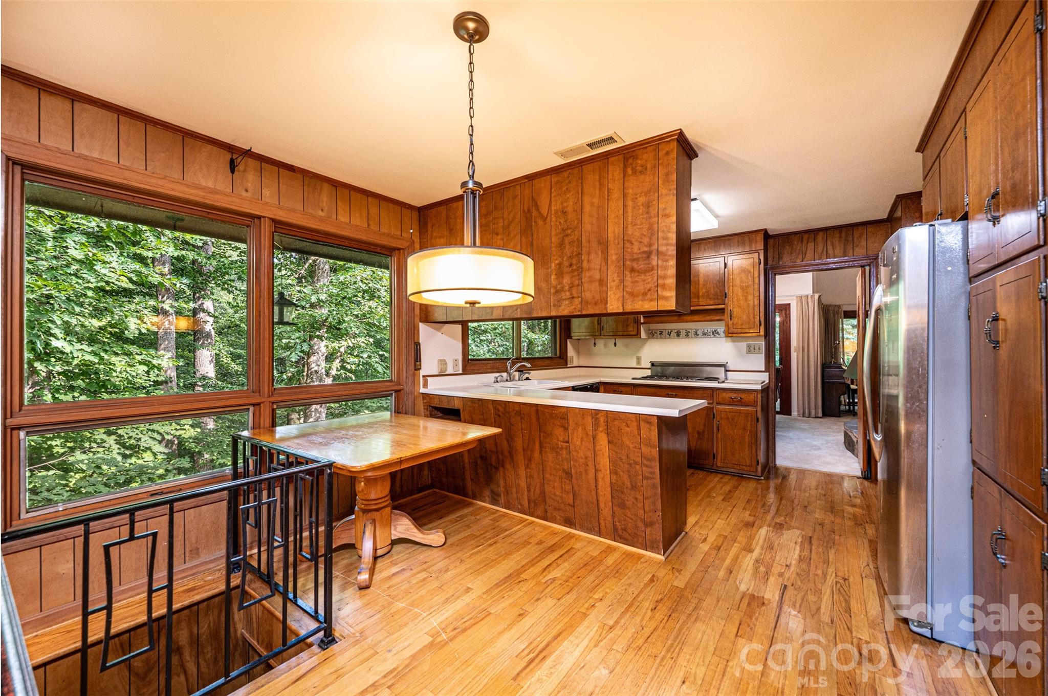 917 Cherokee Place SW — Lenoir