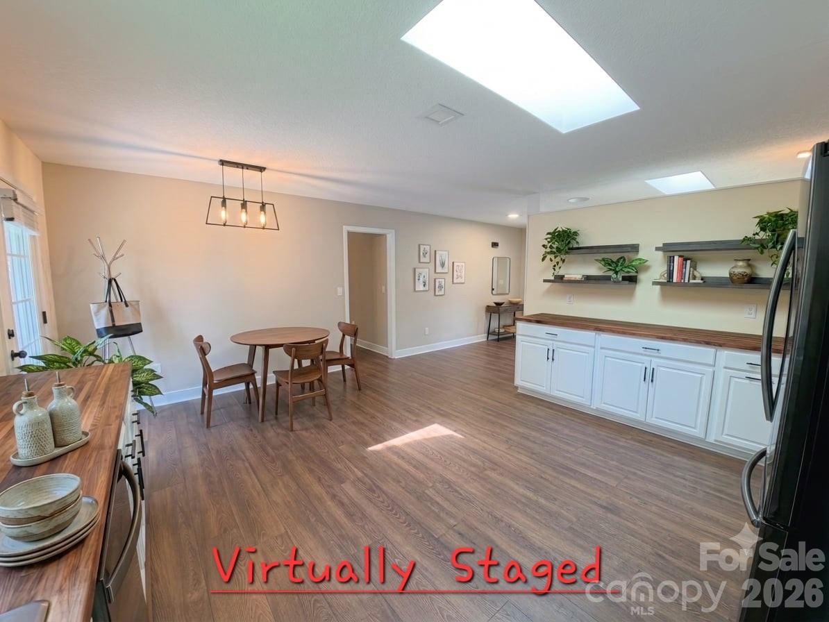 101 Tail Feather Lane — Candler