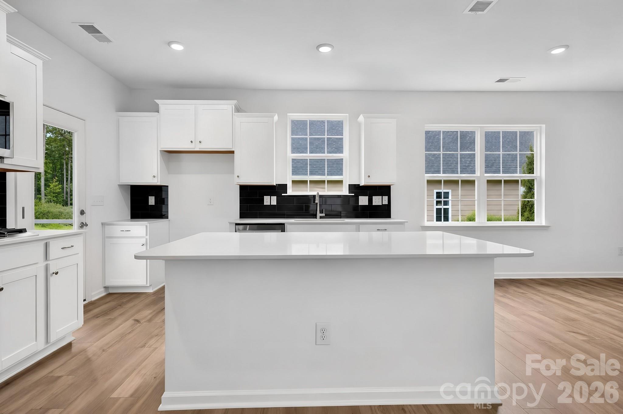 8544 Norman Forest Road #314 — Lancaster