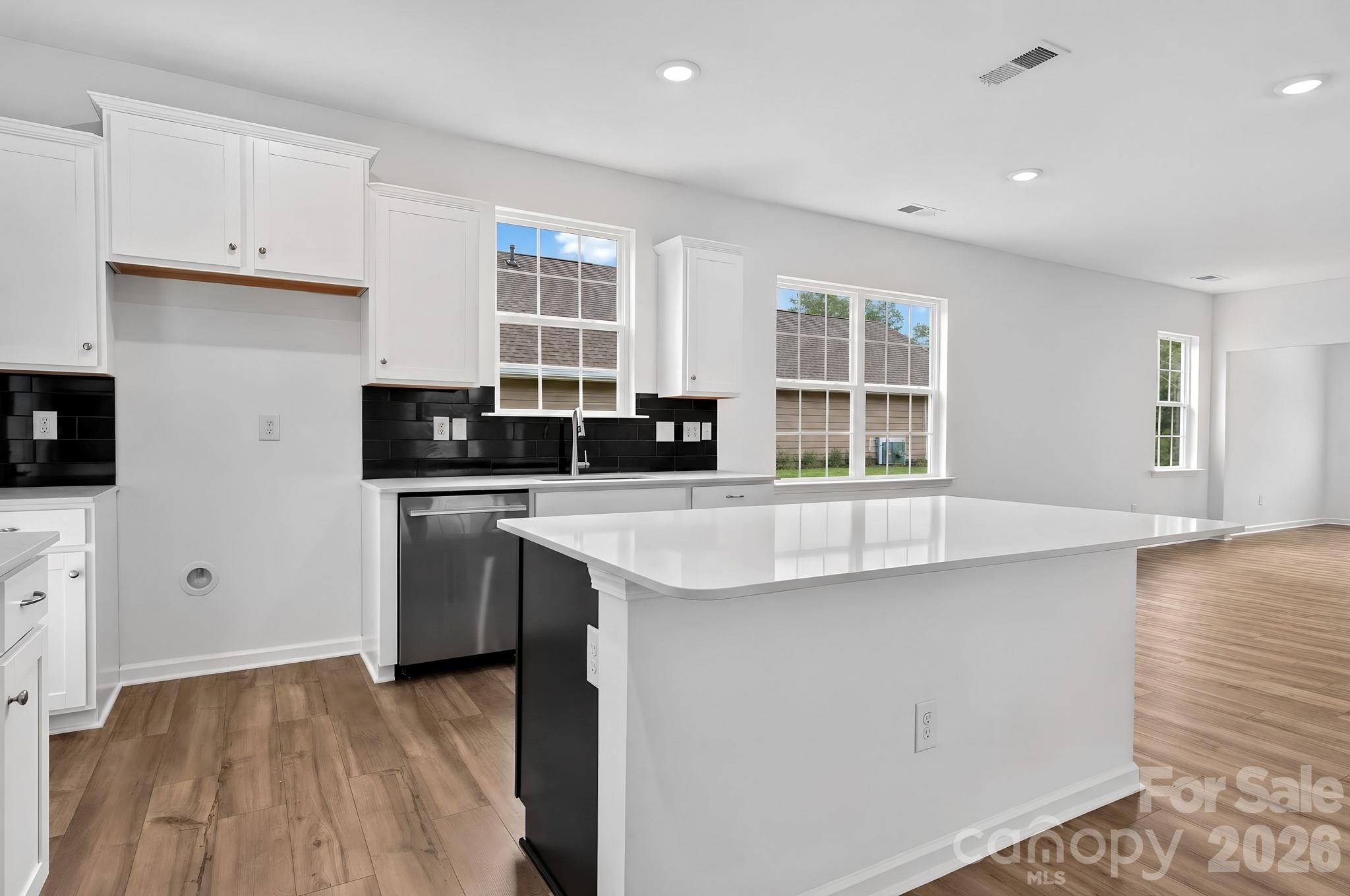 8544 Norman Forest Road #314 — Lancaster