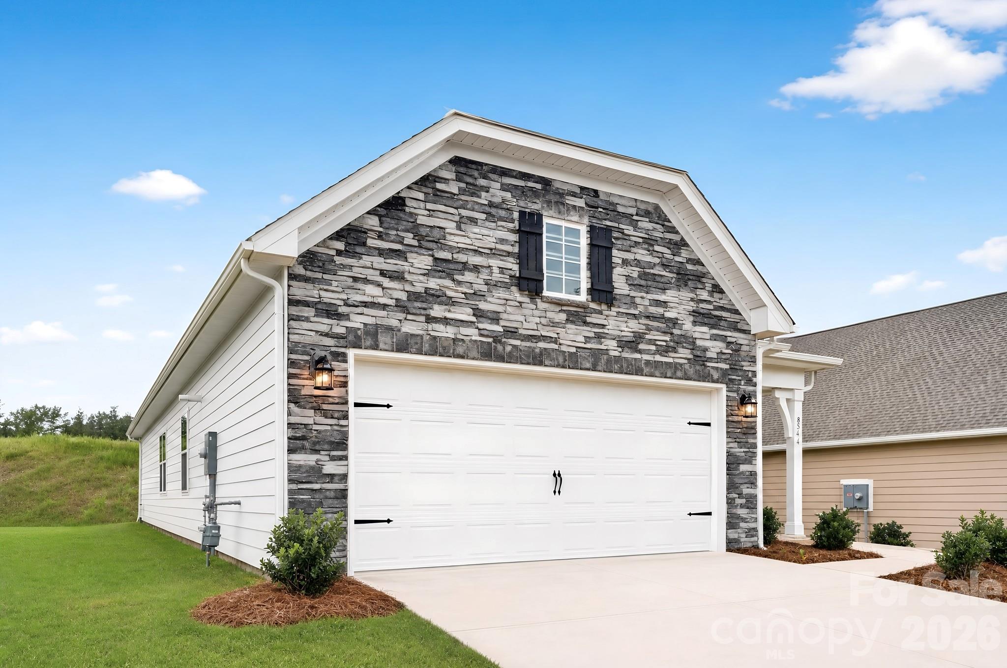 8544 Norman Forest Road #314 — Lancaster