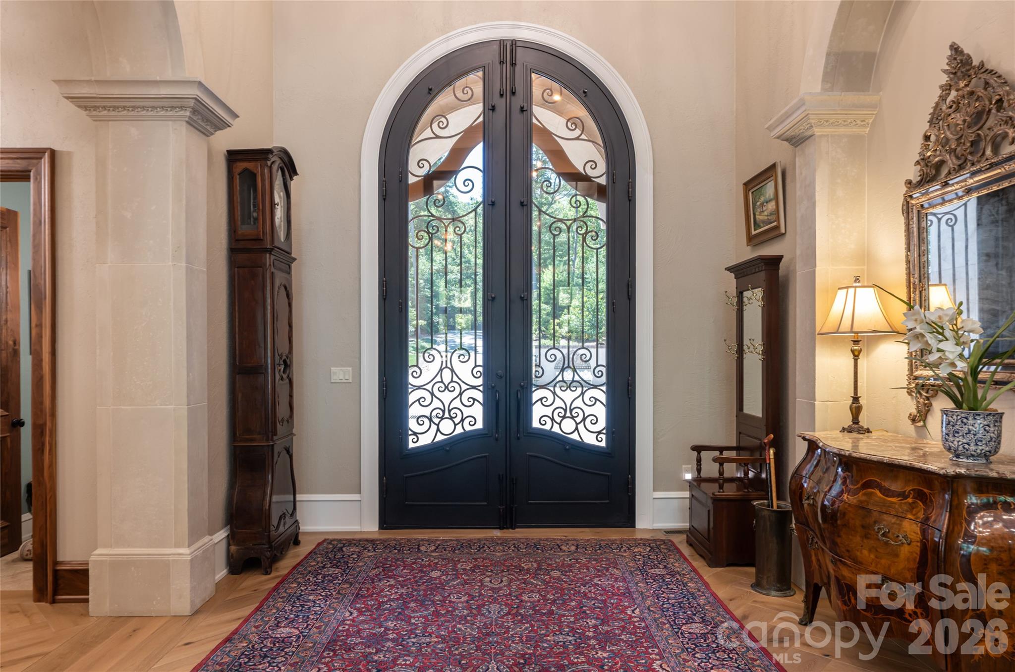 405 Ramble Way — Asheville
