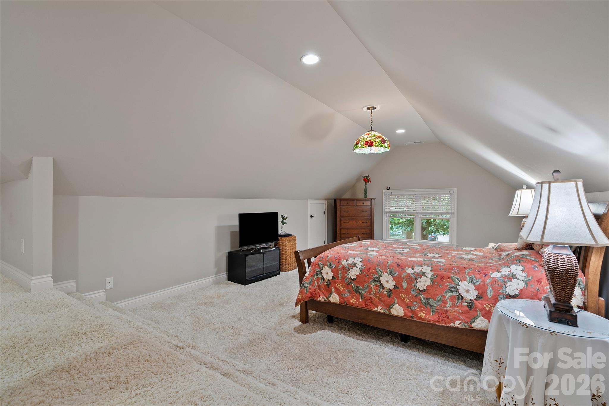 626 Wickhams Fancy Drive — Biltmore Lake