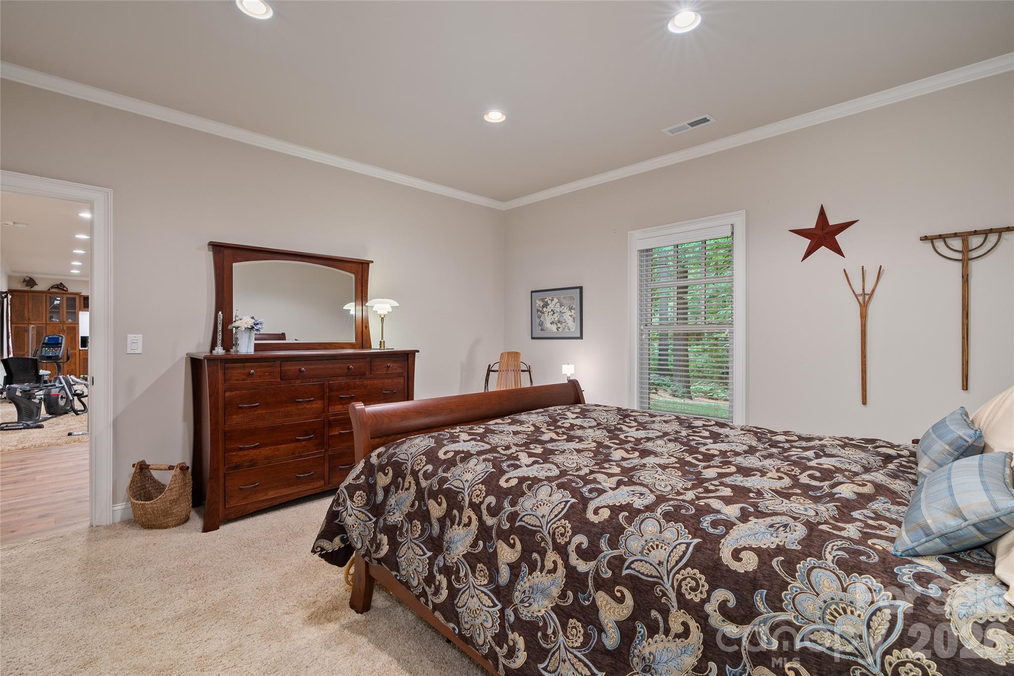 626 Wickhams Fancy Drive — Biltmore Lake