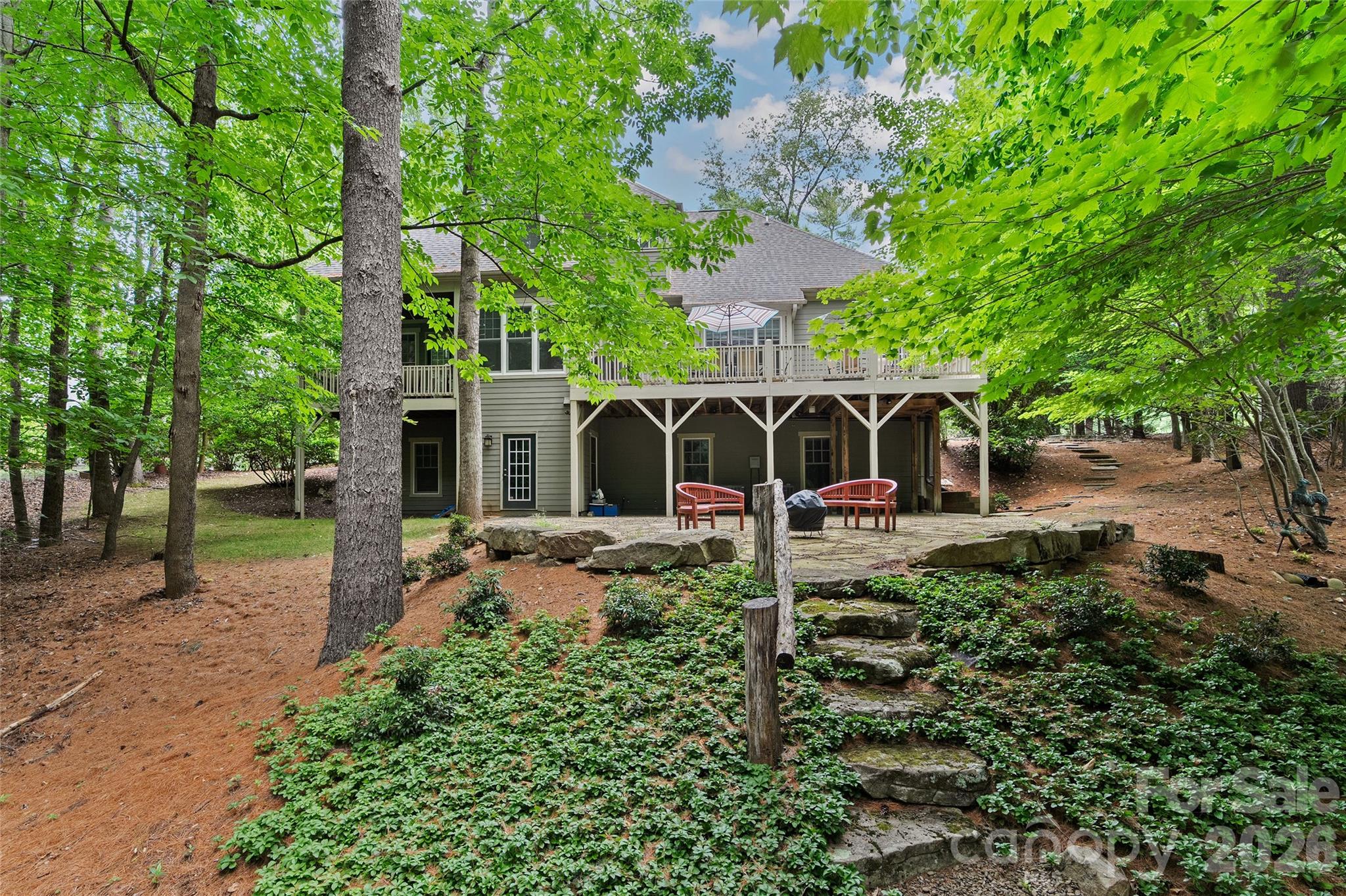 626 Wickhams Fancy Drive — Biltmore Lake
