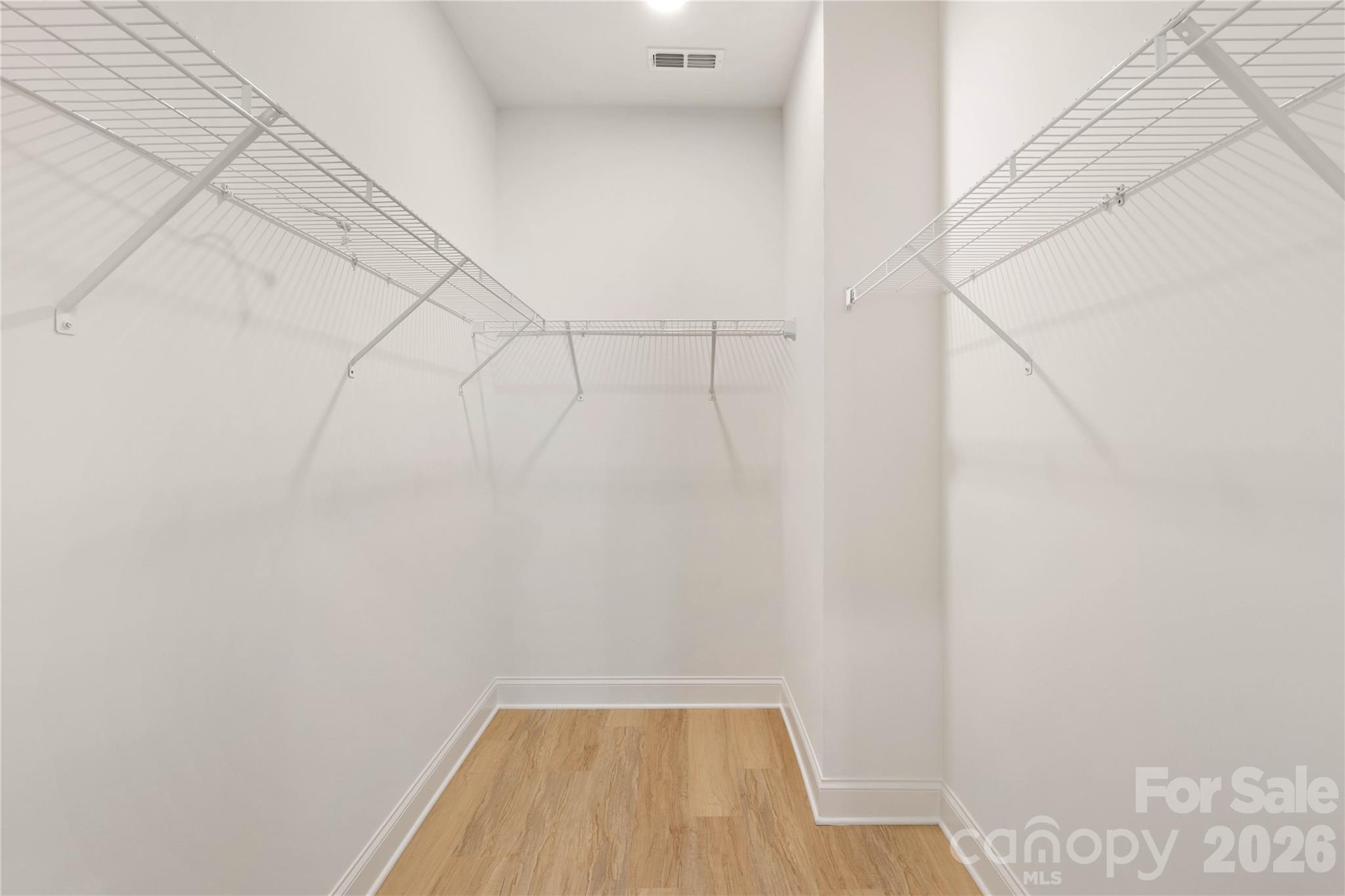 315 W Chestnut Street — Stanley