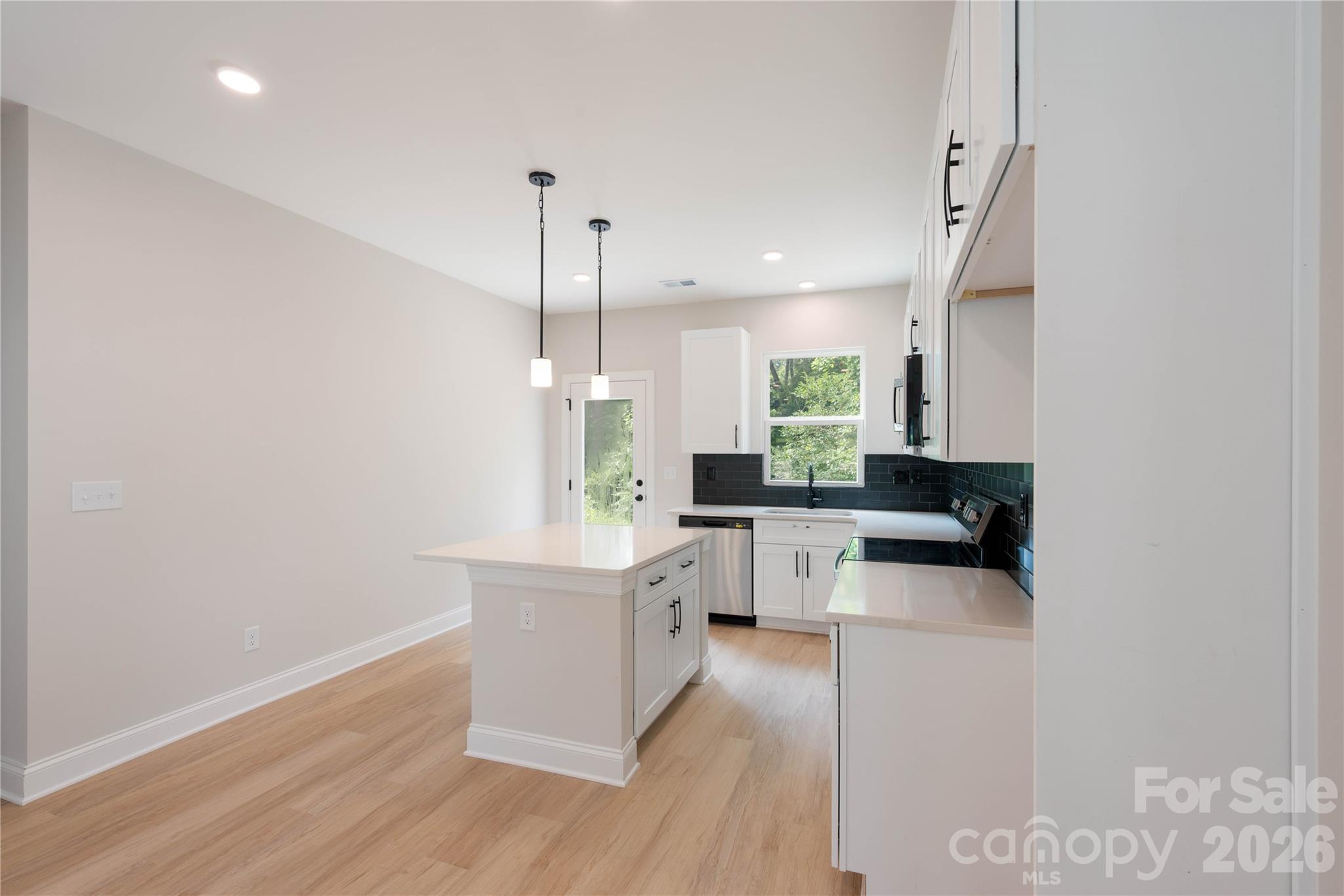 311 W Chestnut Street — Stanley