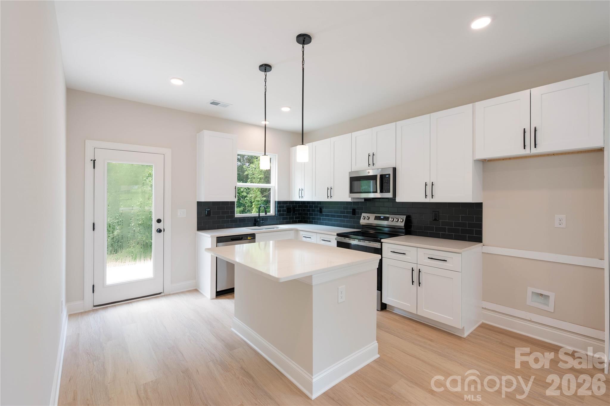 311 W Chestnut Street — Stanley