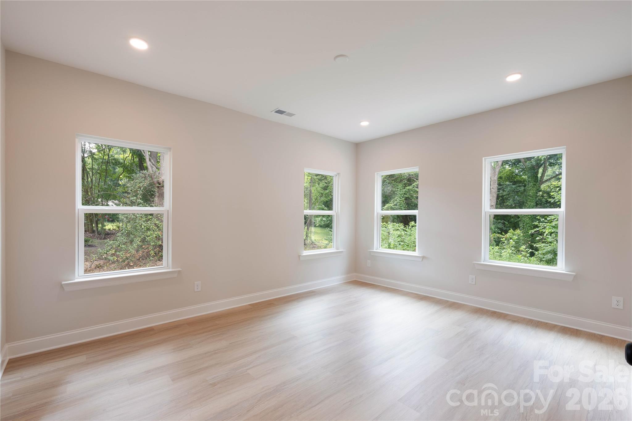311 W Chestnut Street — Stanley