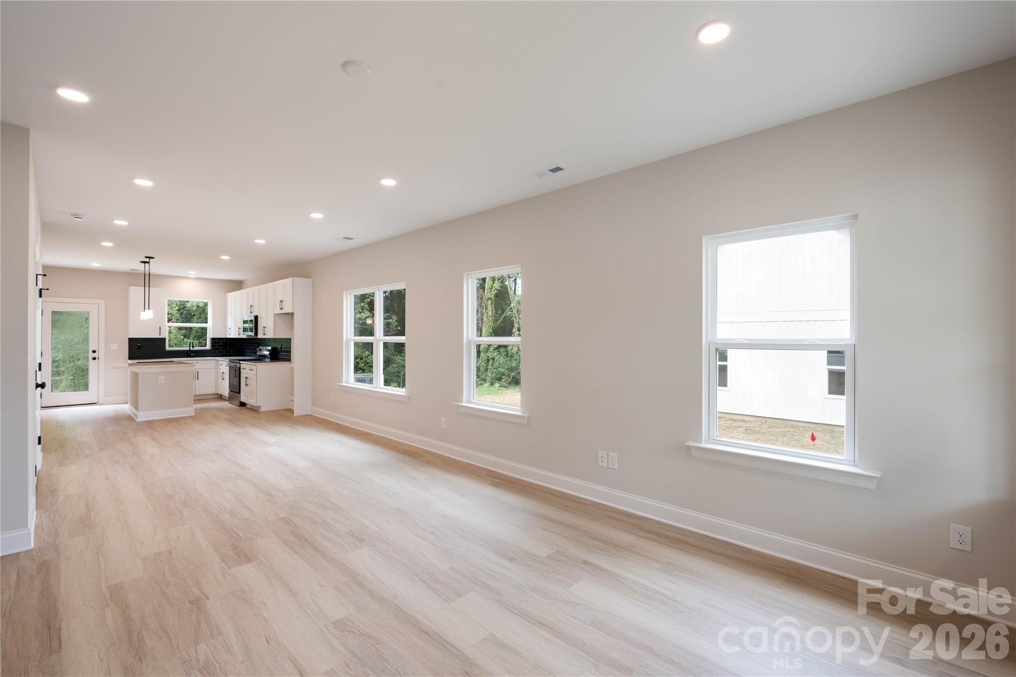 311 W Chestnut Street — Stanley