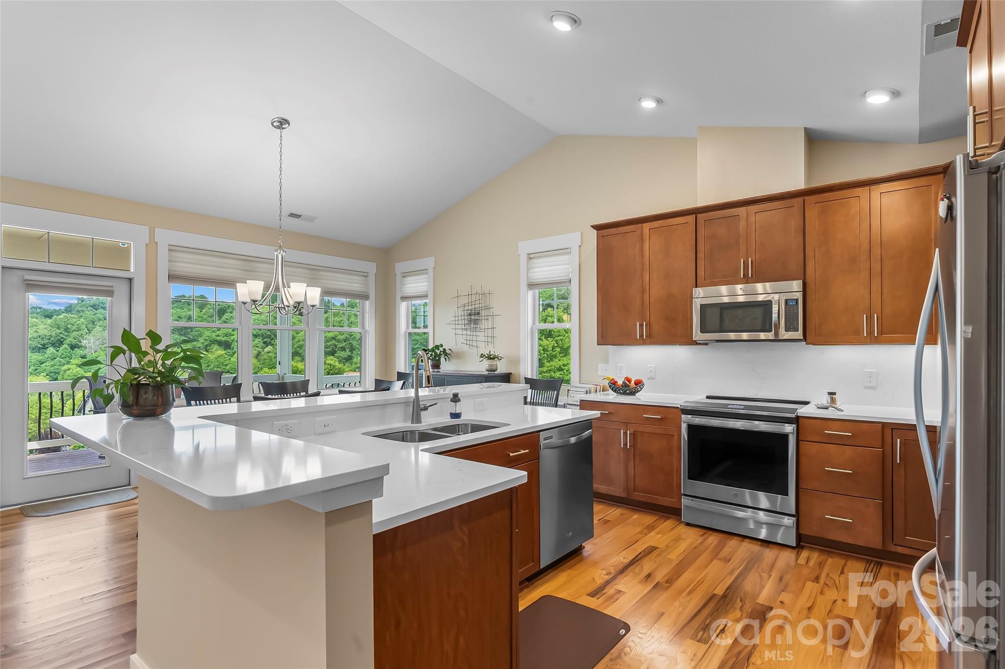 15 Craftsman View Drive — Asheville