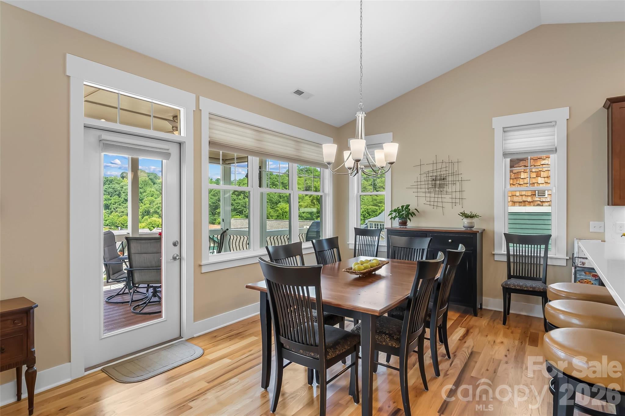 15 Craftsman View Drive — Asheville