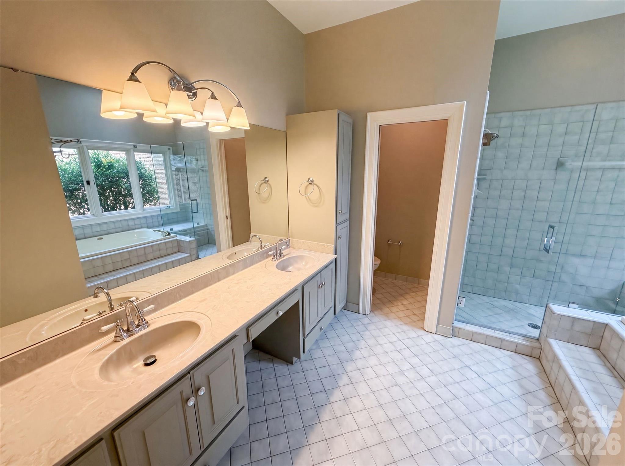 3711 Surry Ridge Court — Charlotte