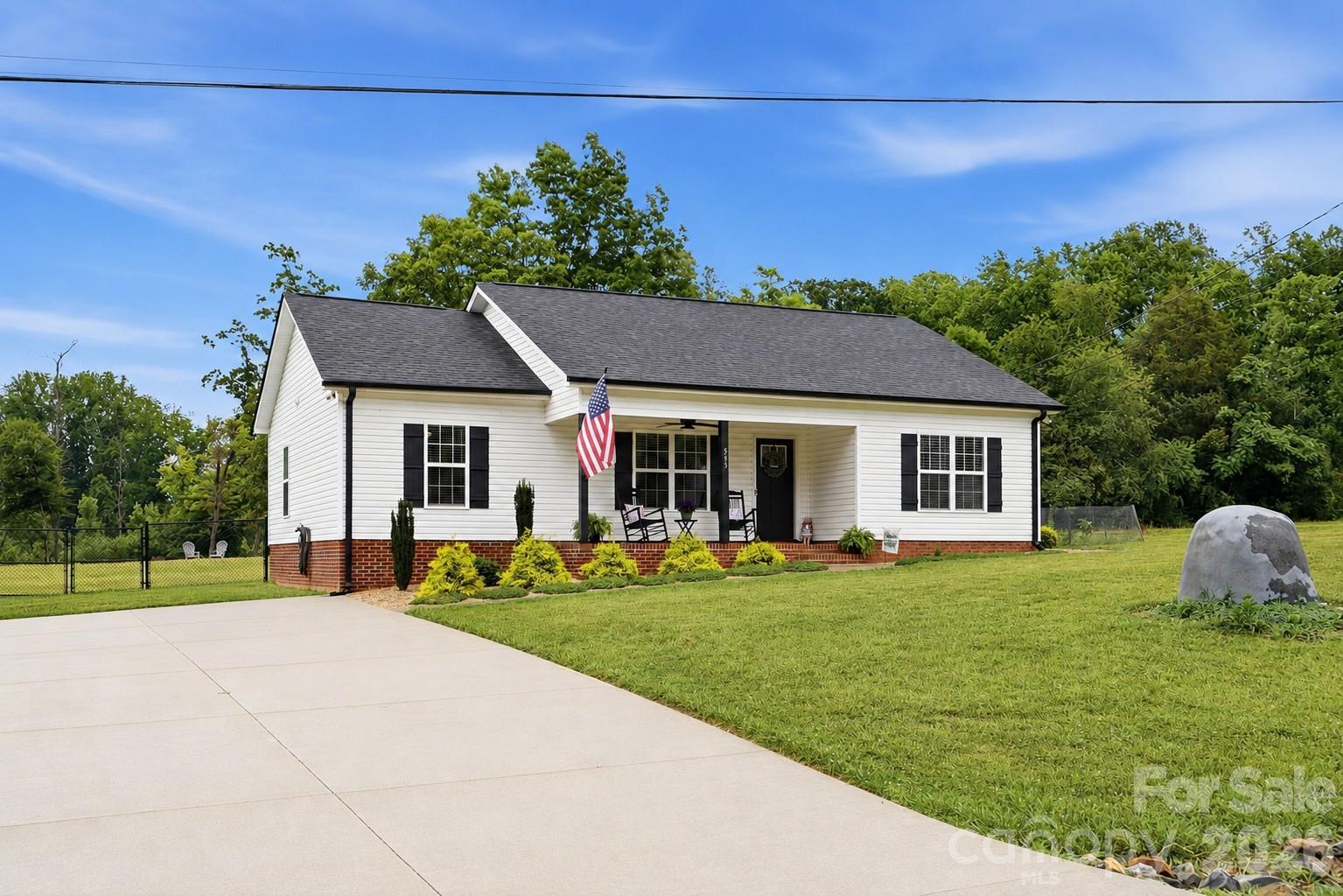 565 Stirewalt Road — China Grove