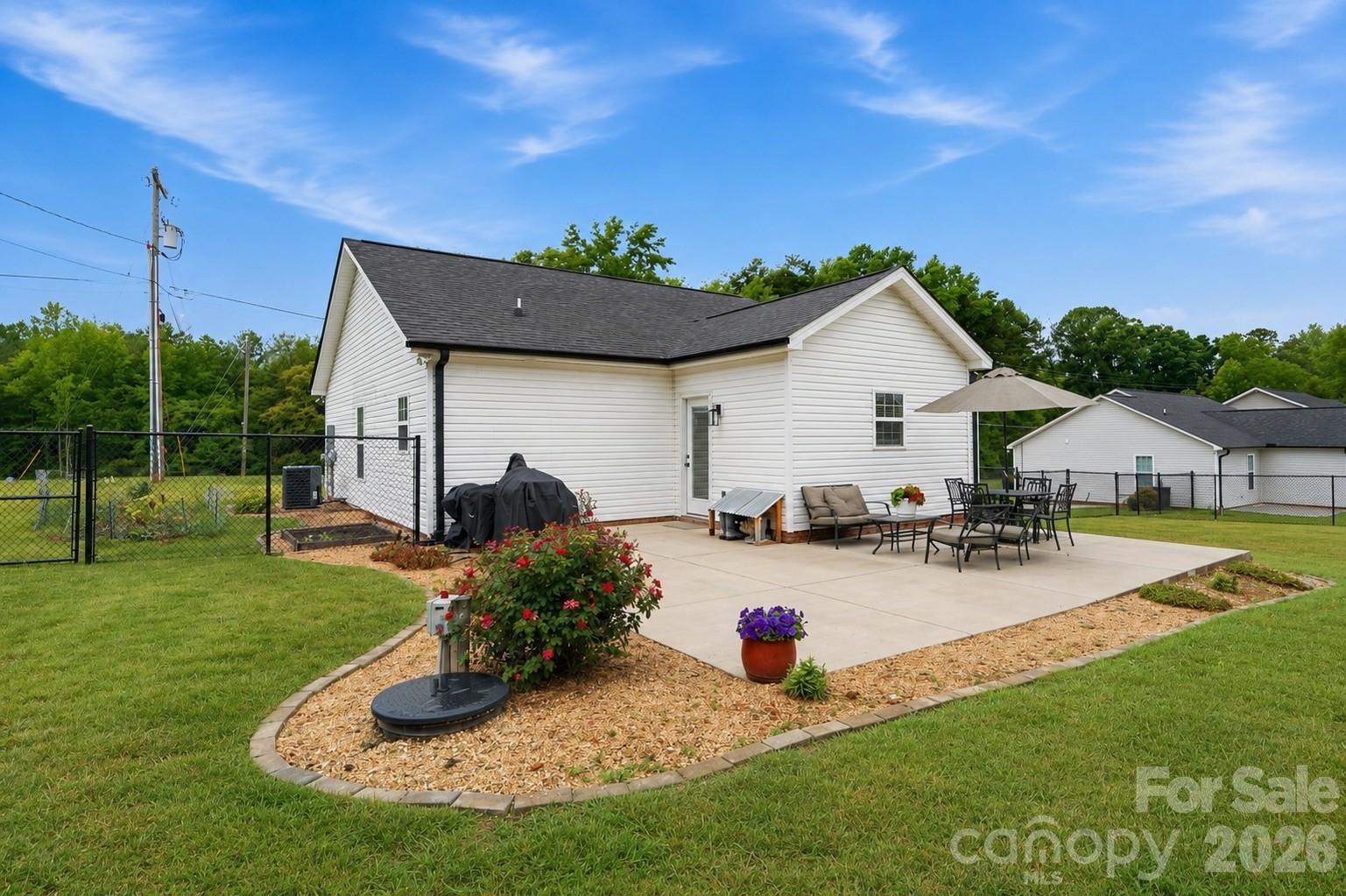 565 Stirewalt Road — China Grove