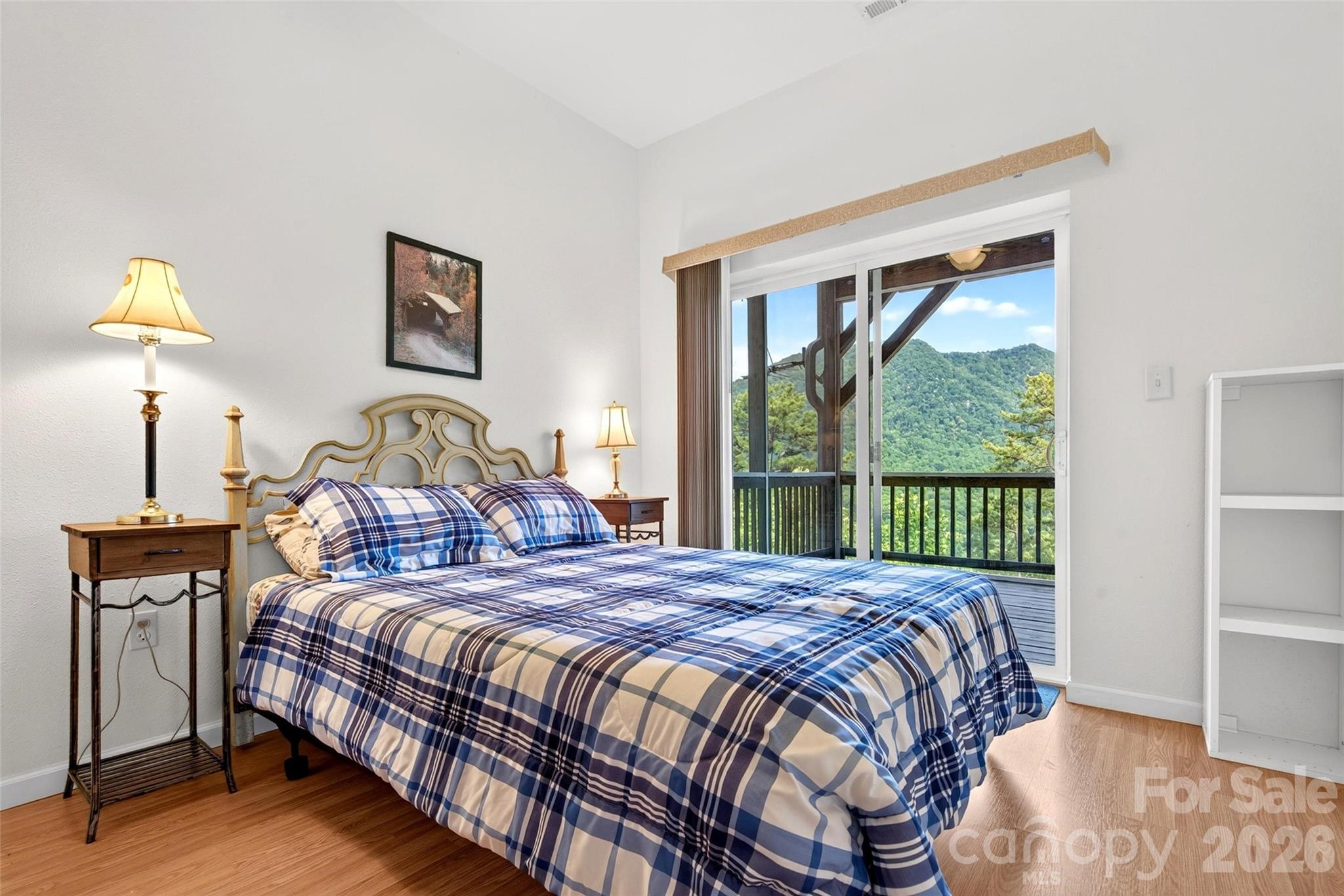 40 E Valley View Drive — Marion