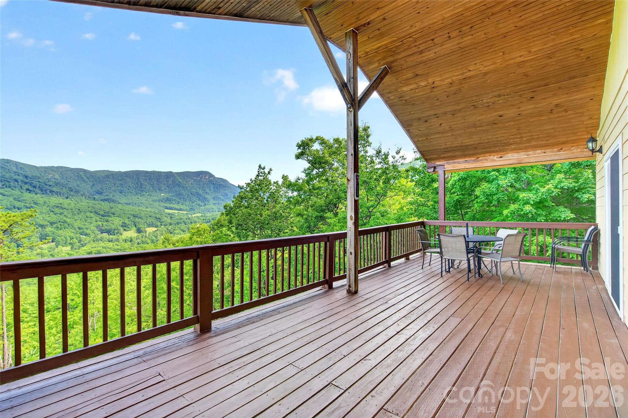 40 E Valley View Drive — Marion