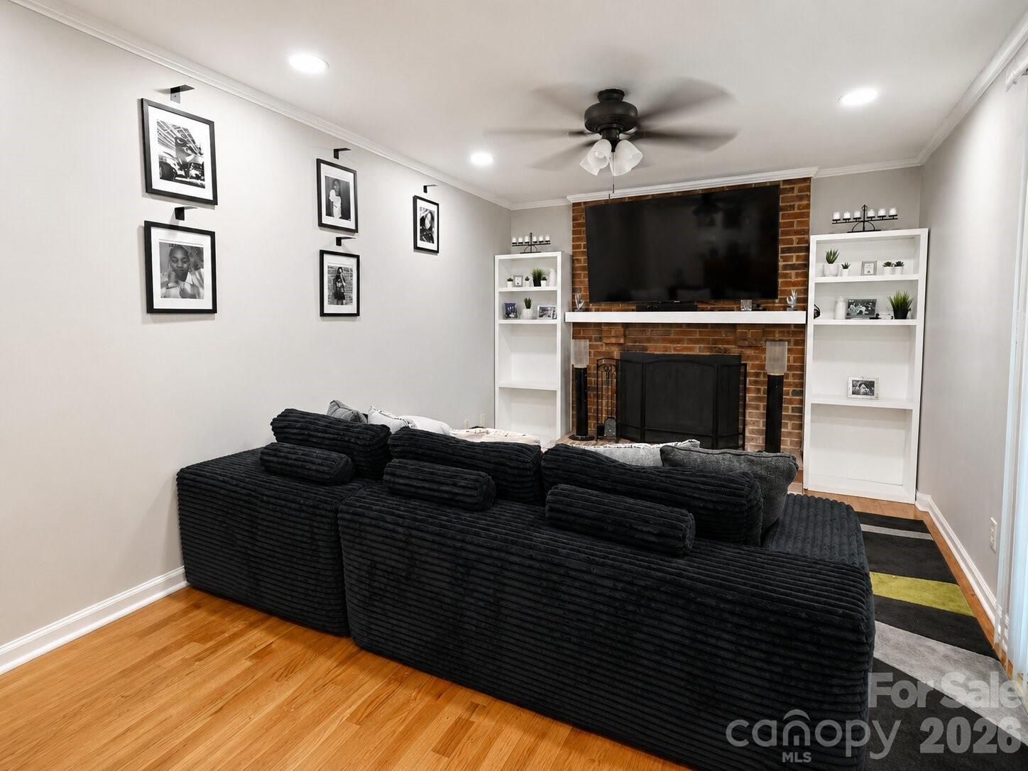 7329 Hounslow Lane — Charlotte