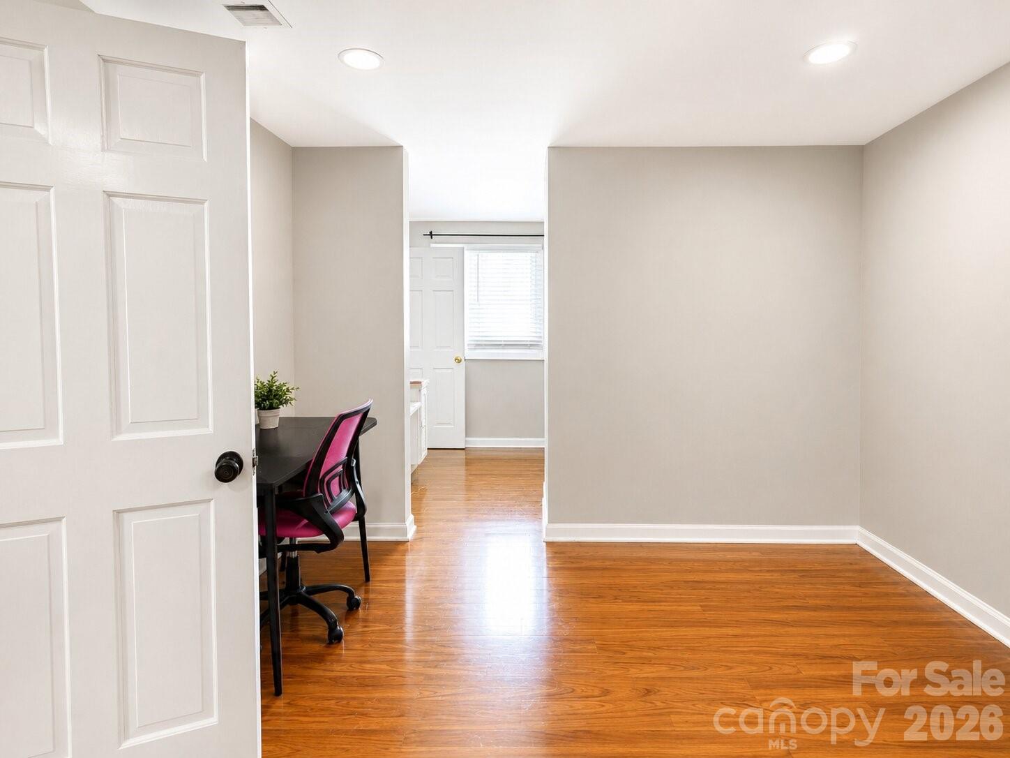 7329 Hounslow Lane — Charlotte