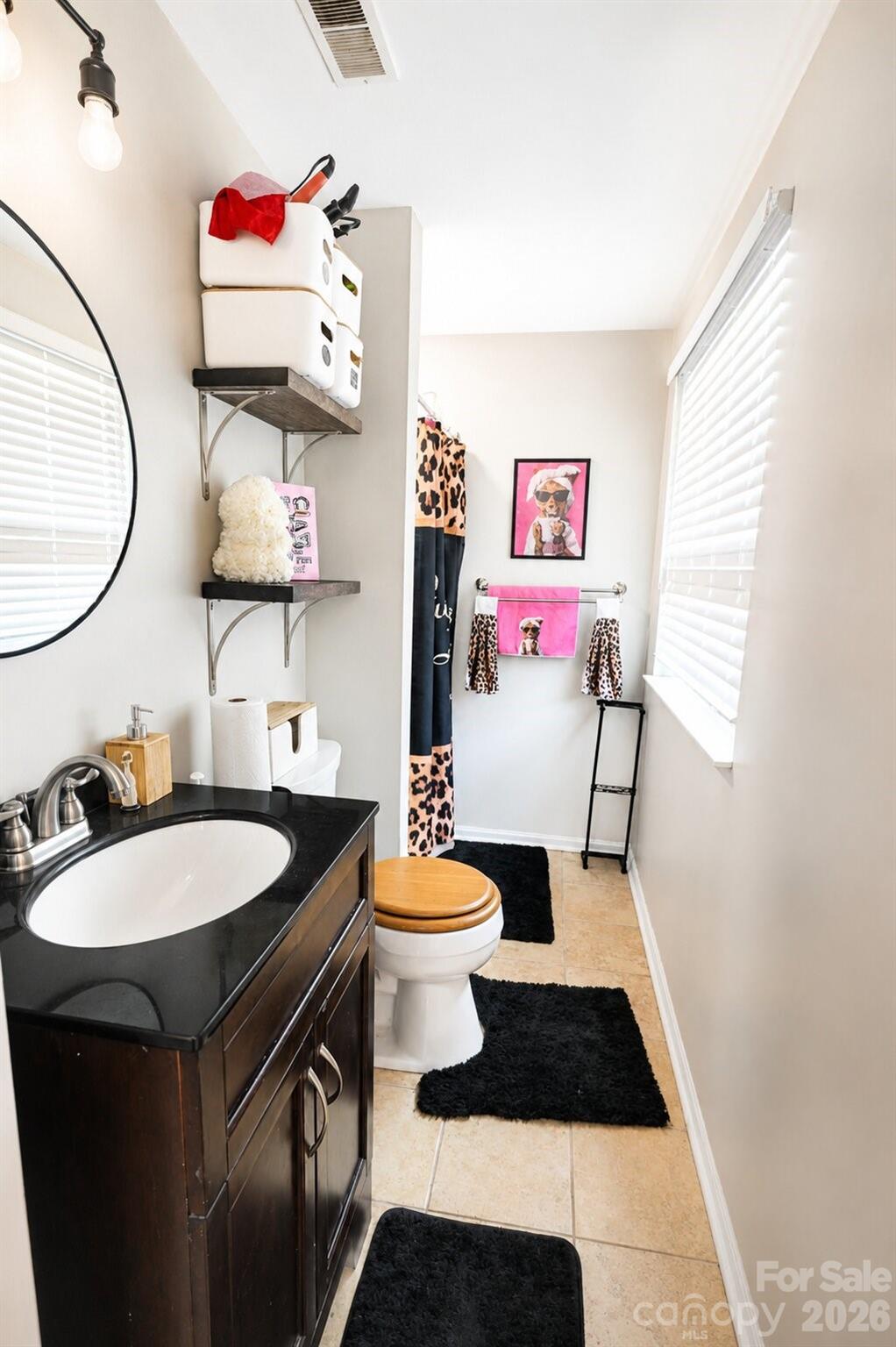 7329 Hounslow Lane — Charlotte