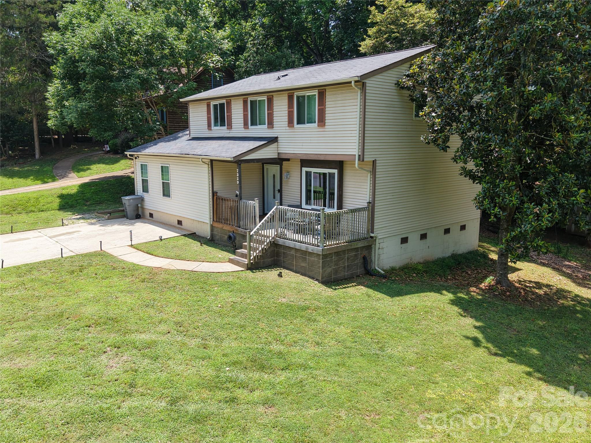 7329 Hounslow Lane — Charlotte