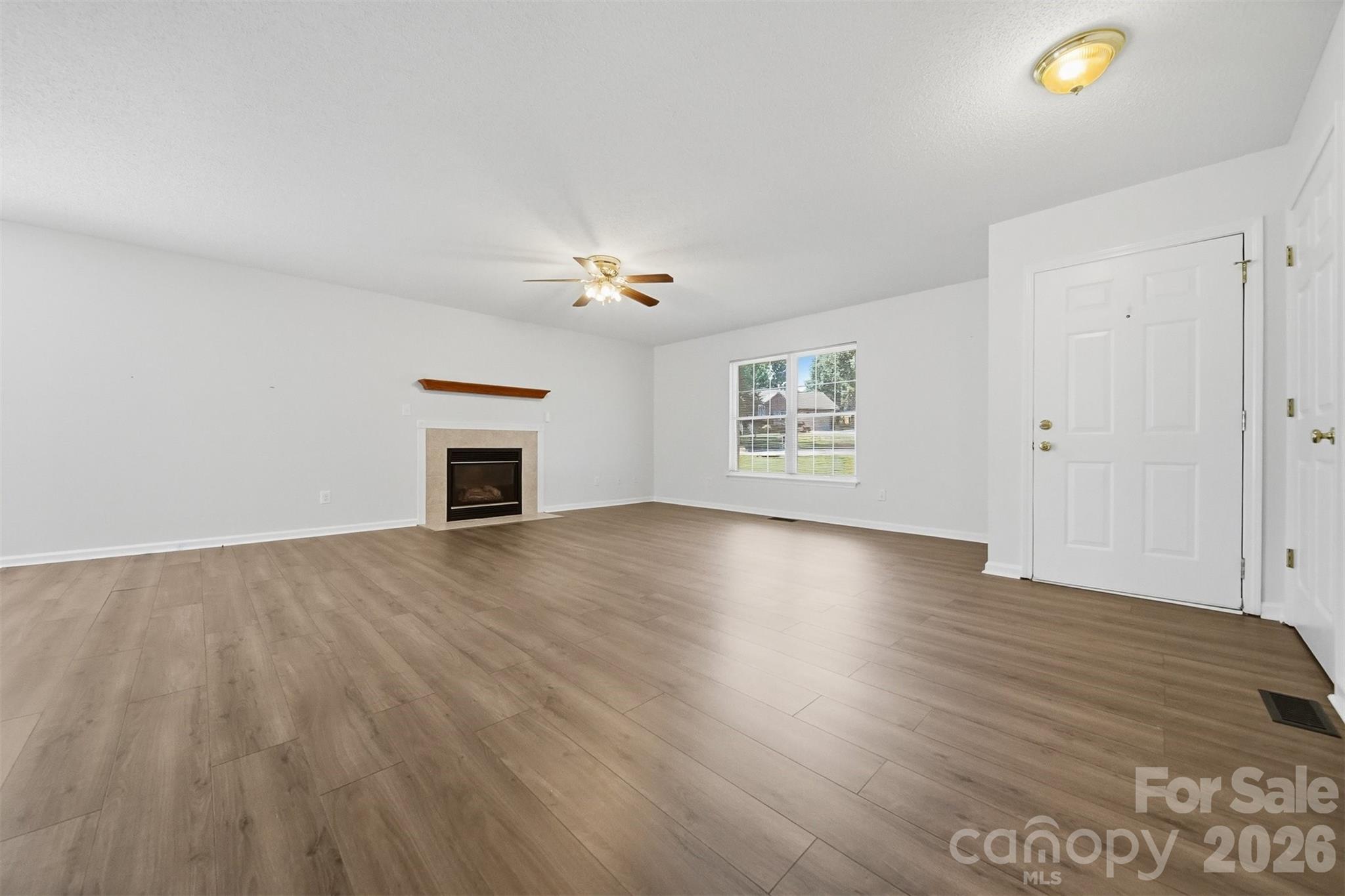 2436 29th Avenue Court NE — Hickory