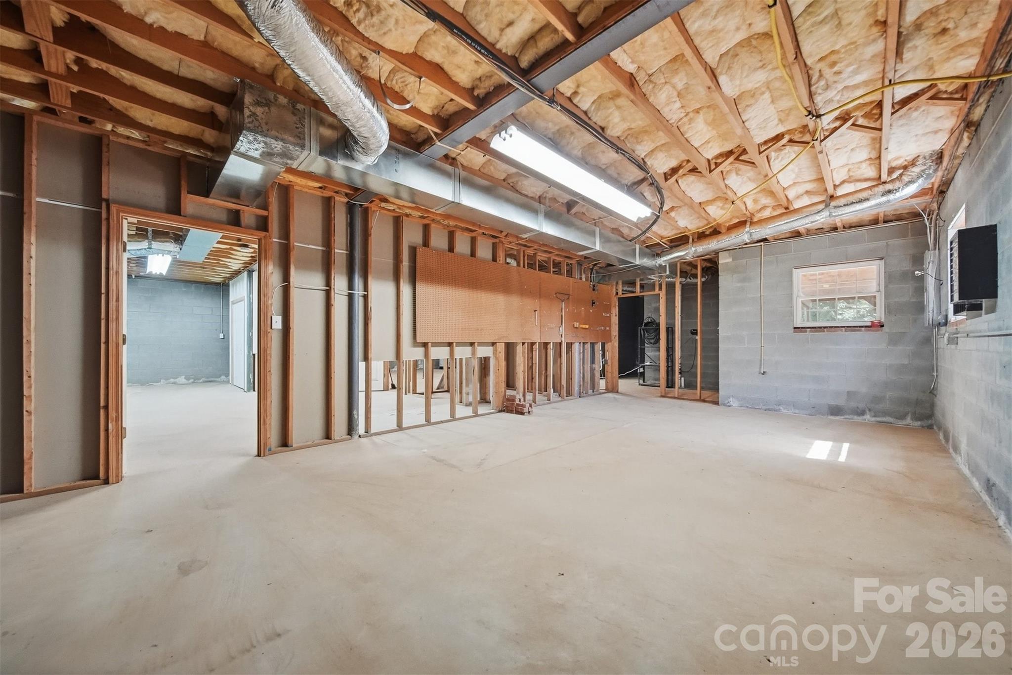 2436 29th Avenue Court NE — Hickory