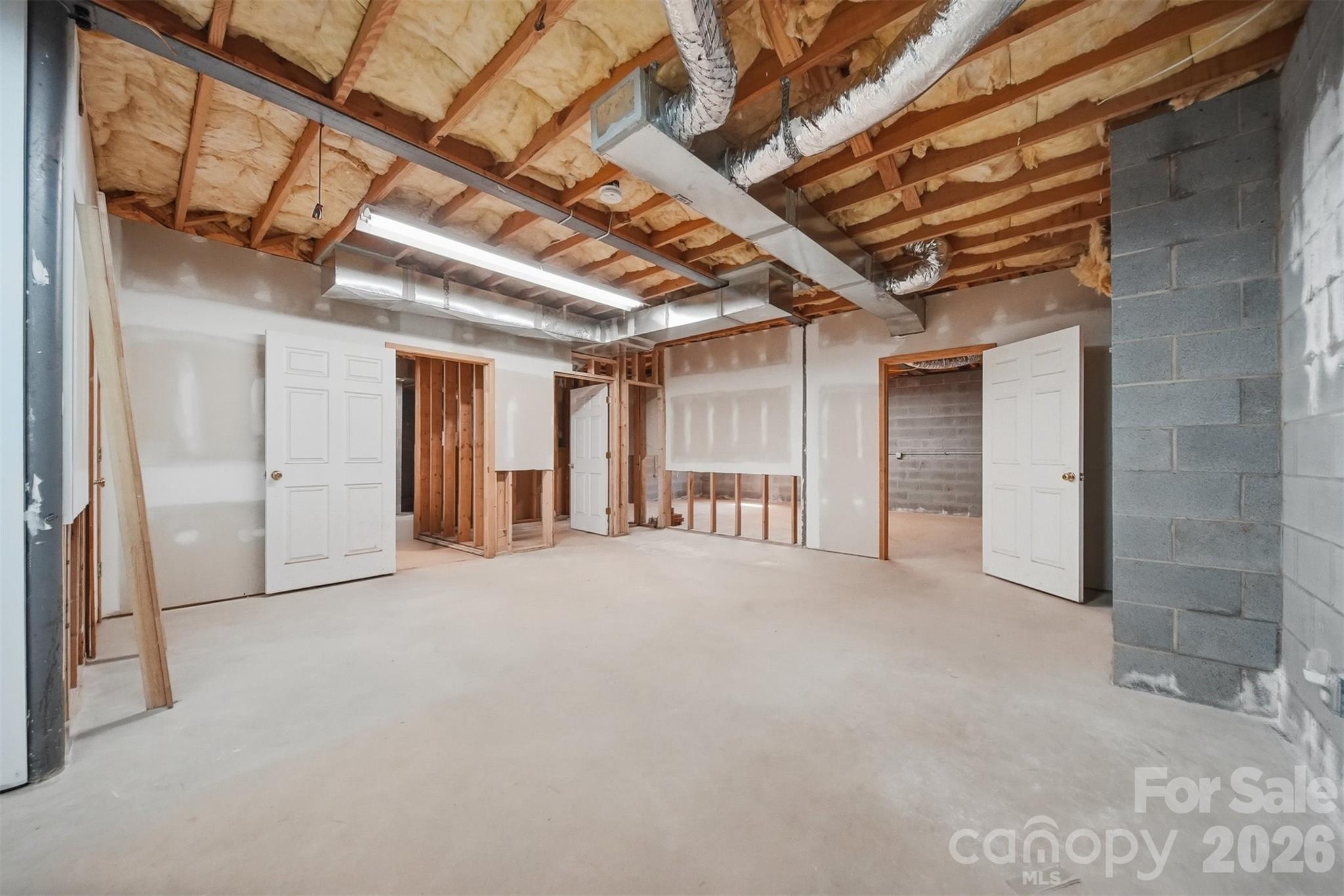 2436 29th Avenue Court NE — Hickory