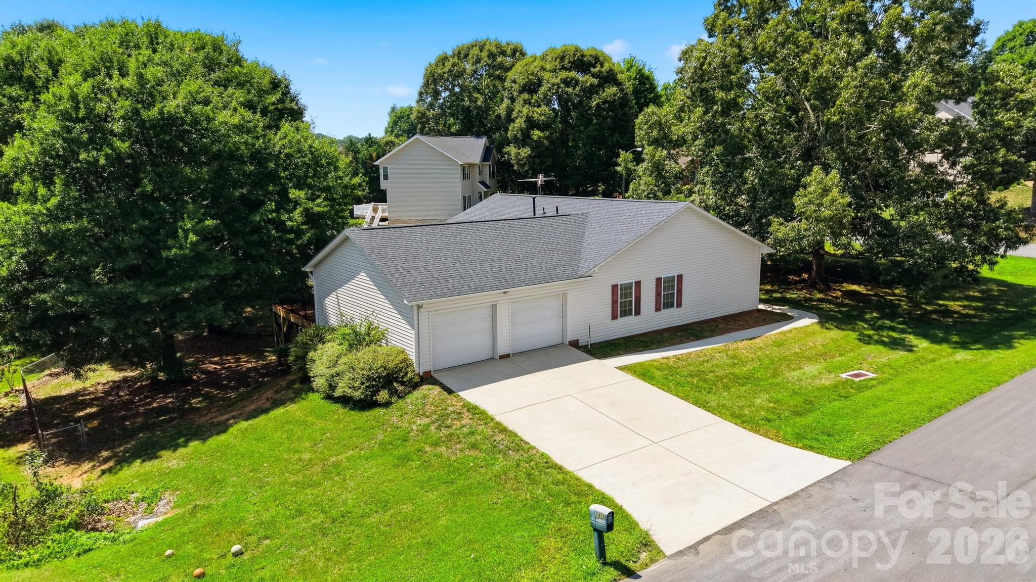 2436 29th Avenue Court NE — Hickory