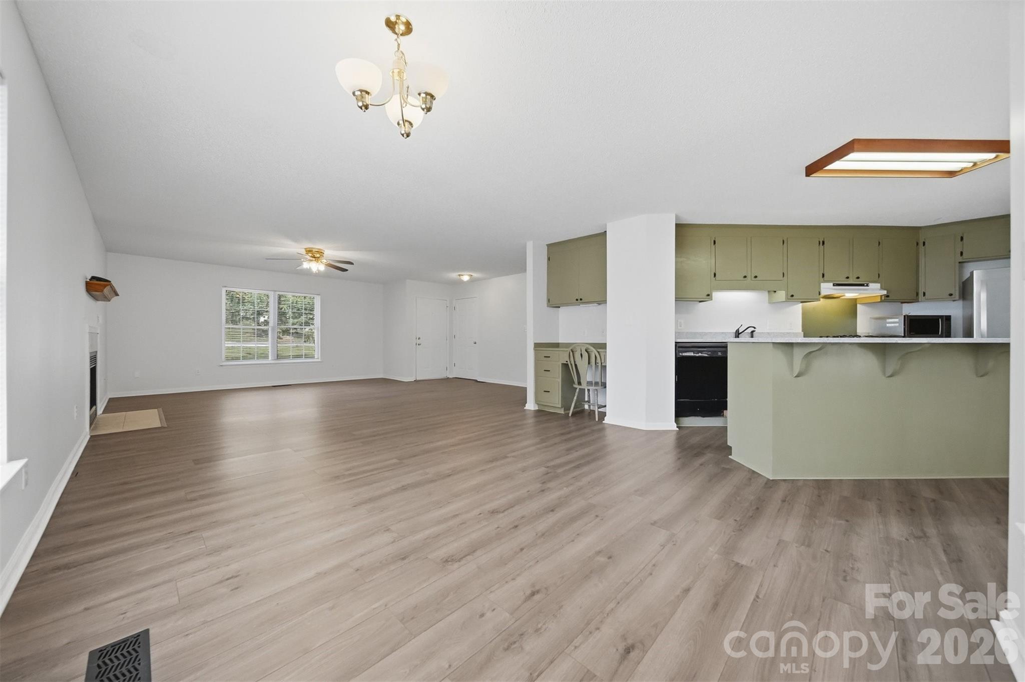 2436 29th Avenue Court NE — Hickory