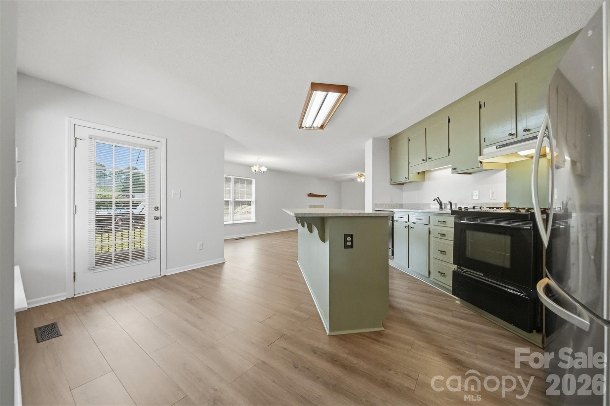 2436 29th Avenue Court NE — Hickory
