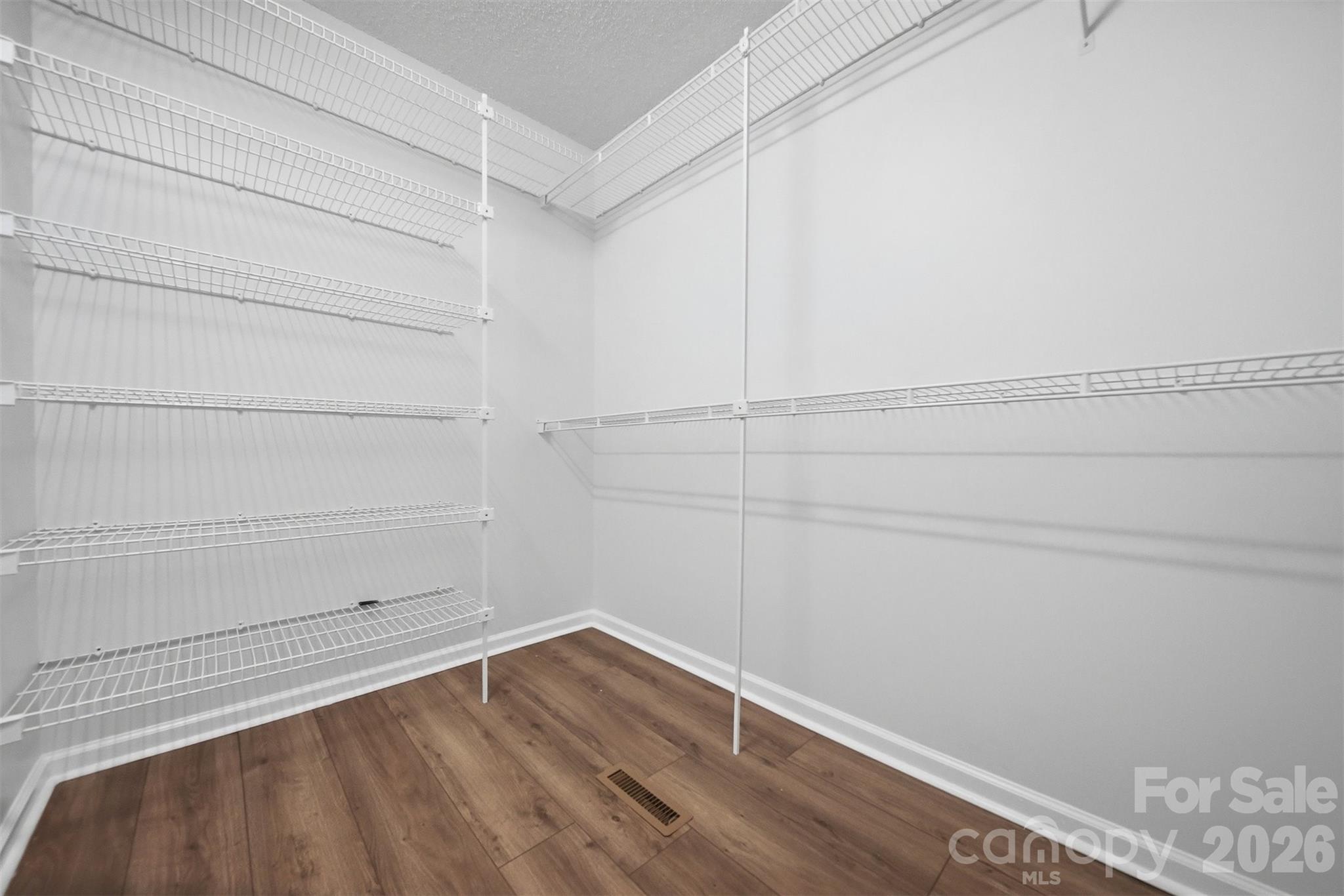 2436 29th Avenue Court NE — Hickory