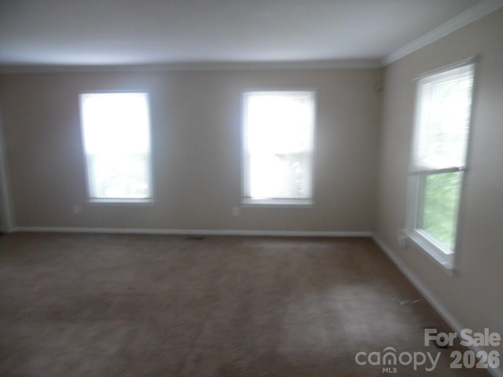 6311 Coach Hill Lane — Charlotte