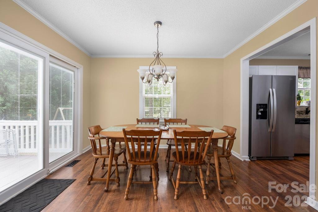 7734 Red Robin Trail — Denver