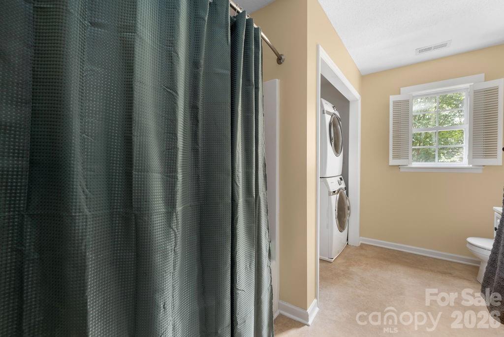 7734 Red Robin Trail — Denver