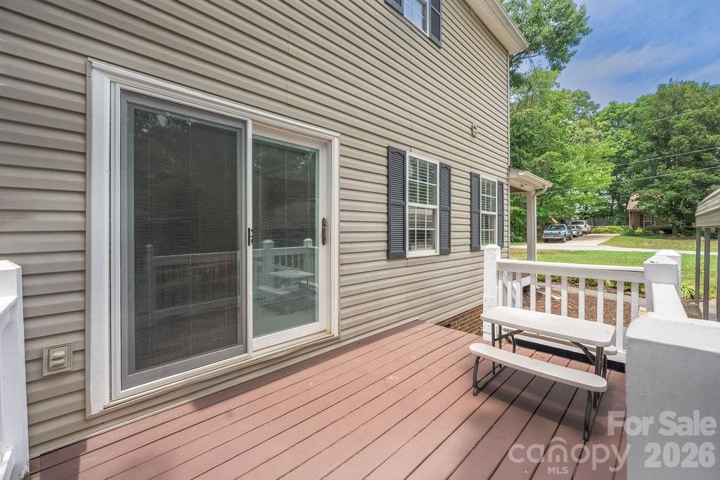 7734 Red Robin Trail — Denver