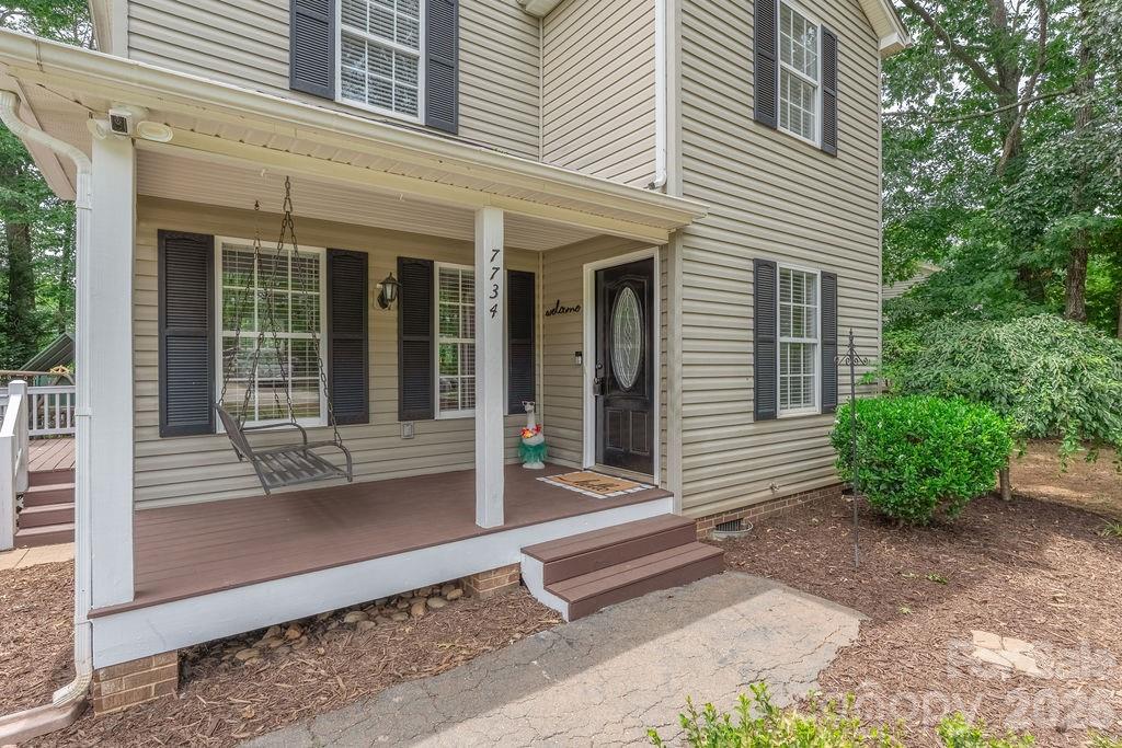 7734 Red Robin Trail — Denver