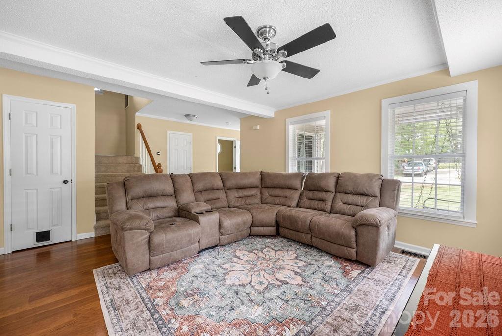 7734 Red Robin Trail — Denver
