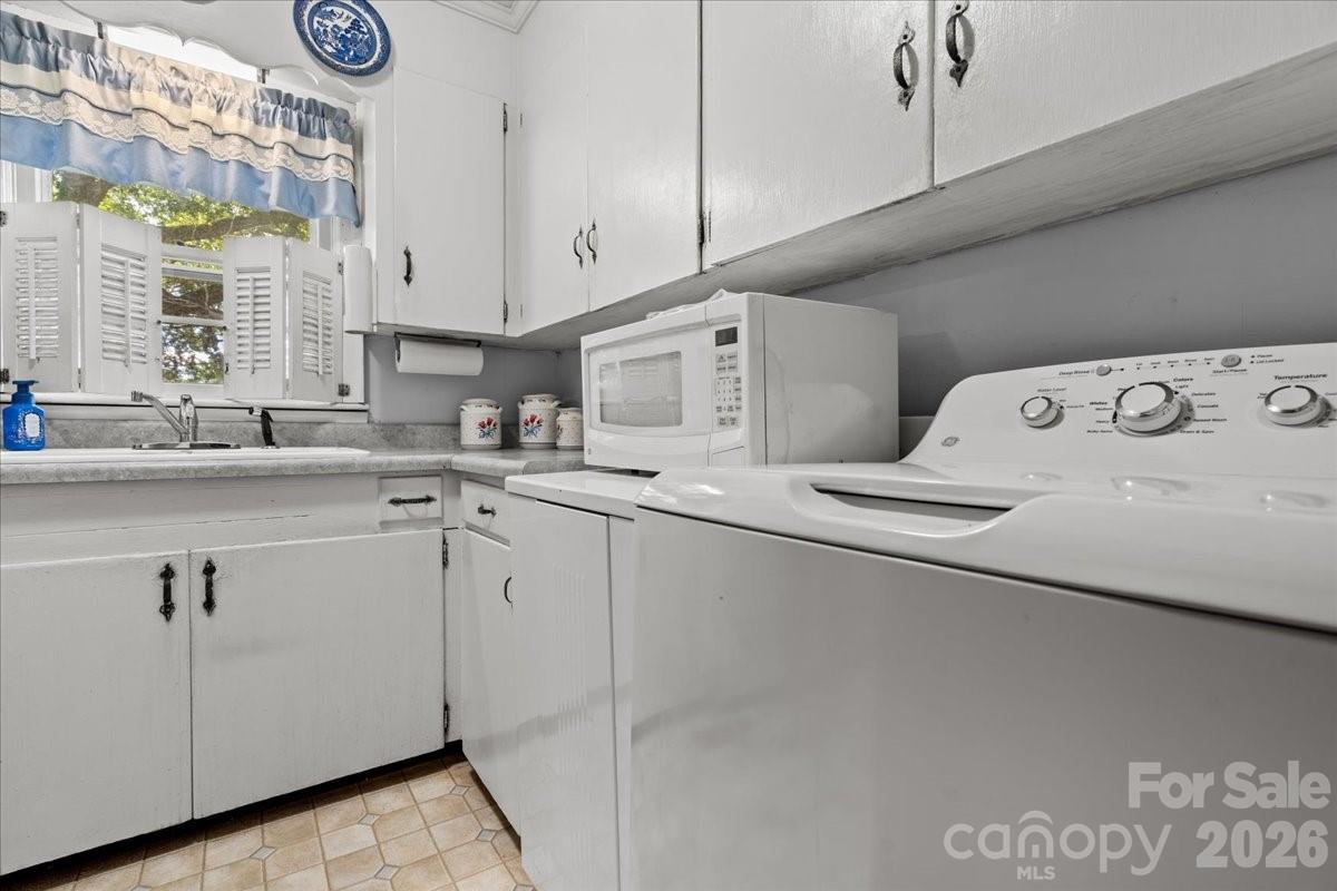 63 Lynn Avenue — Cheraw