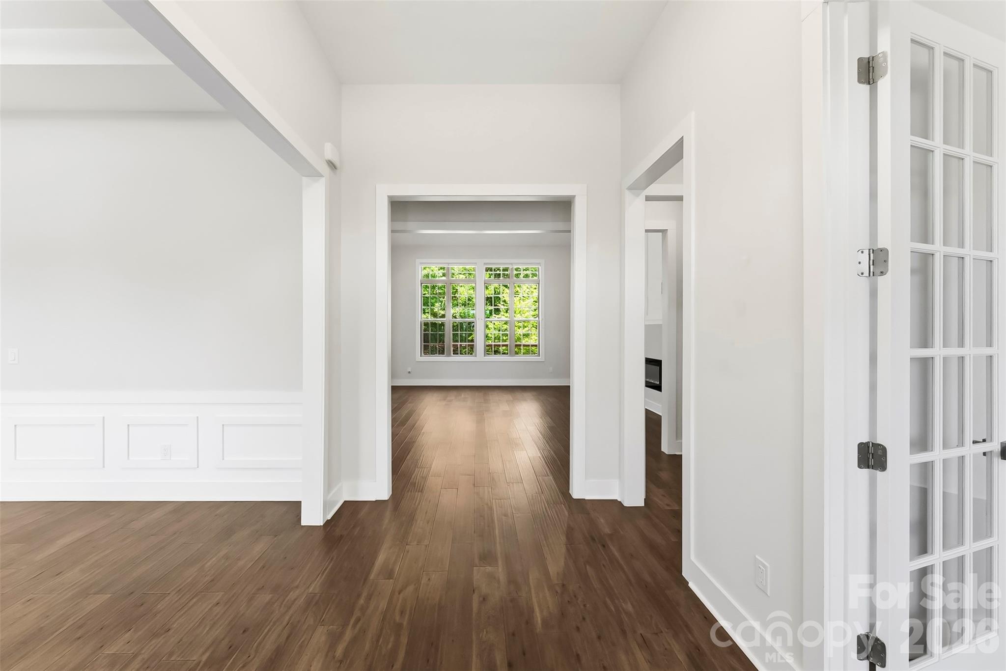 3000 Applewood Point Lane — Belmont