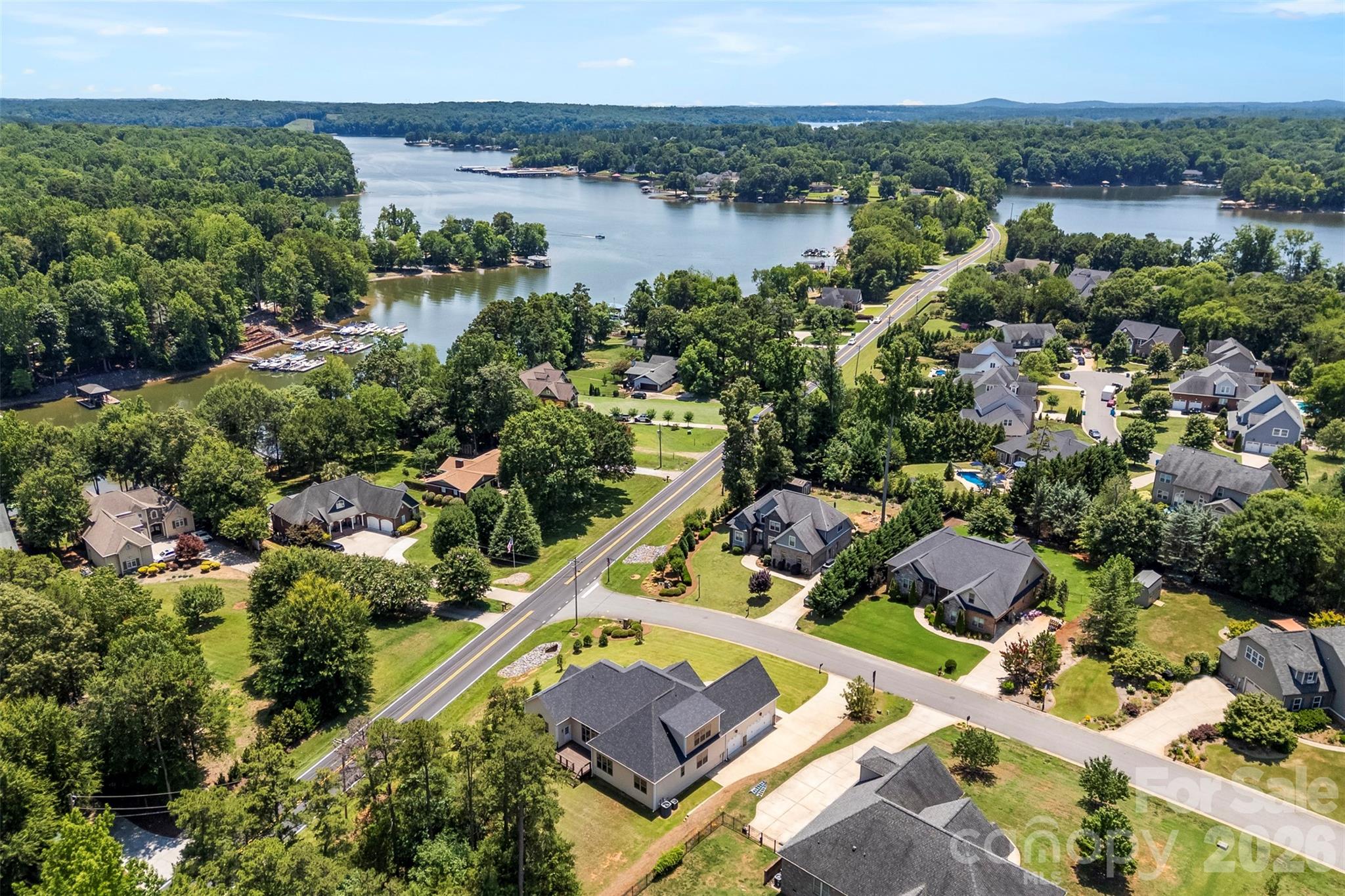 3000 Applewood Point Lane — Belmont