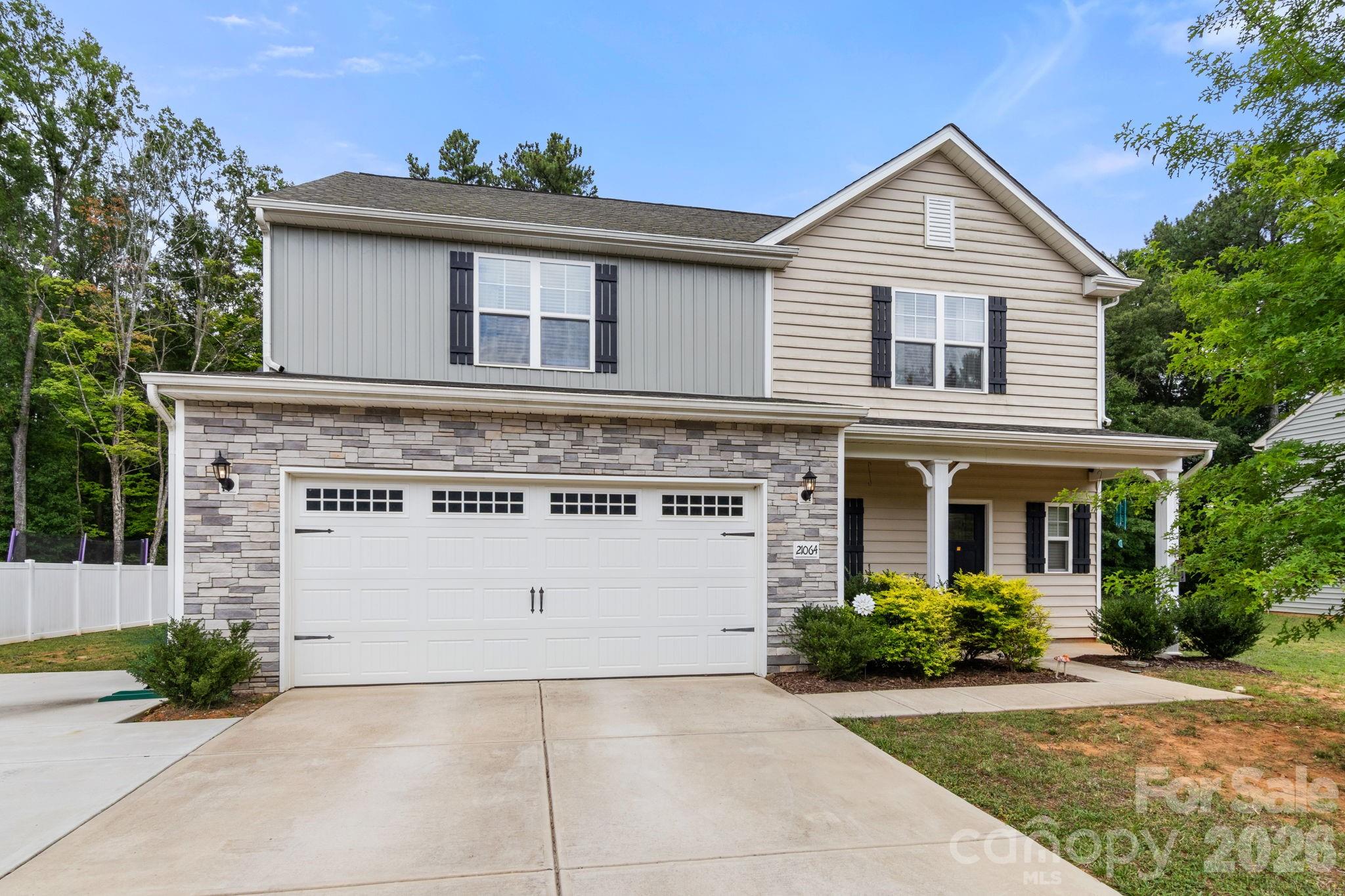 21064 Nannie Potts Lane — Cornelius