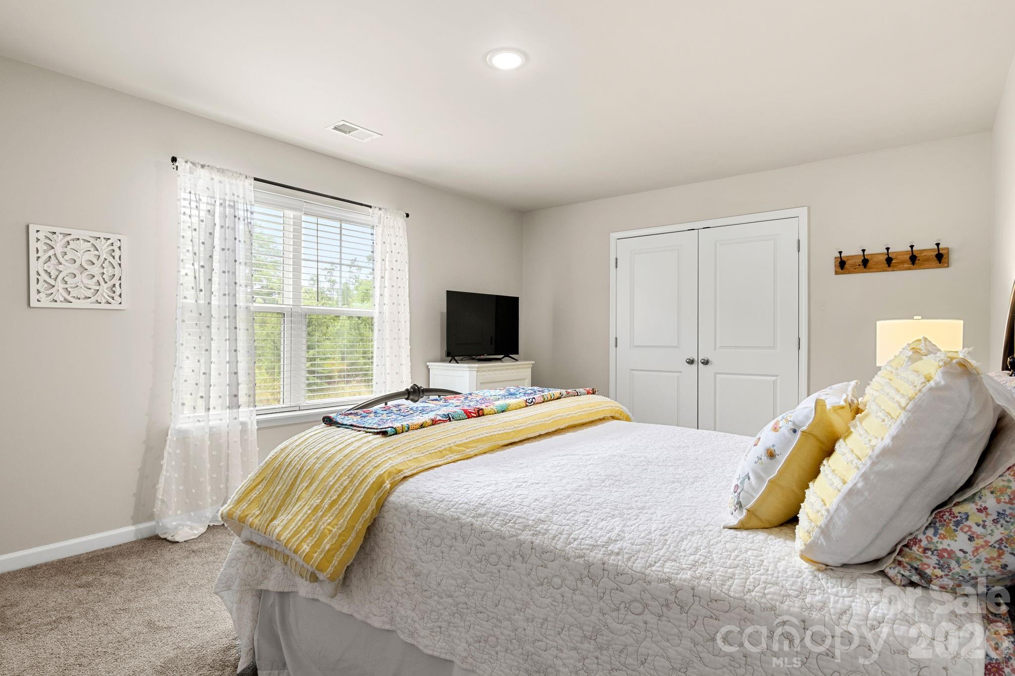 21064 Nannie Potts Lane — Cornelius