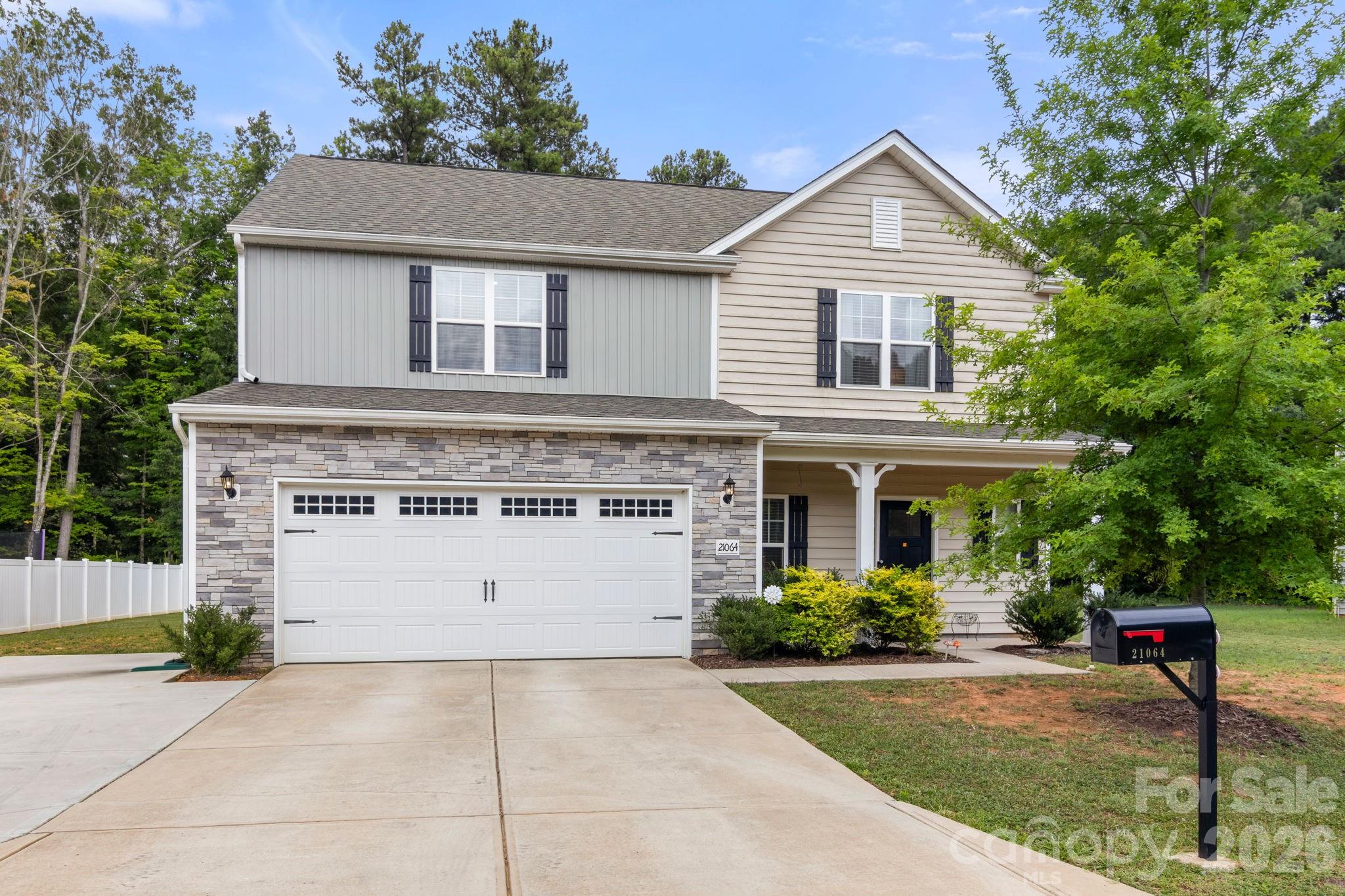 21064 Nannie Potts Lane — Cornelius