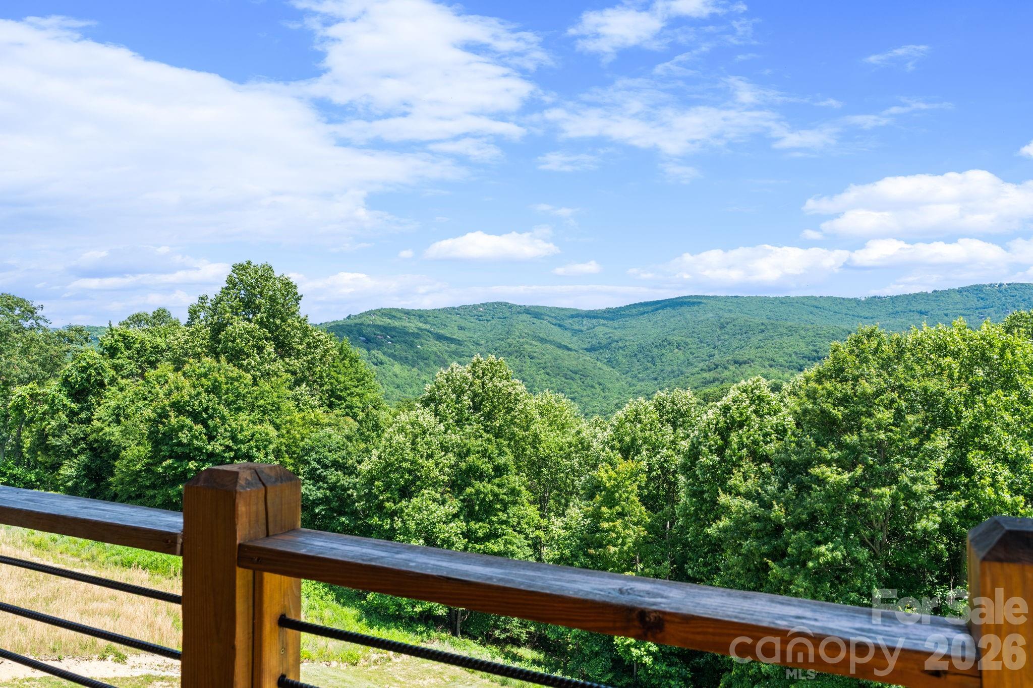1030 High Valley Overlook — Banner Elk