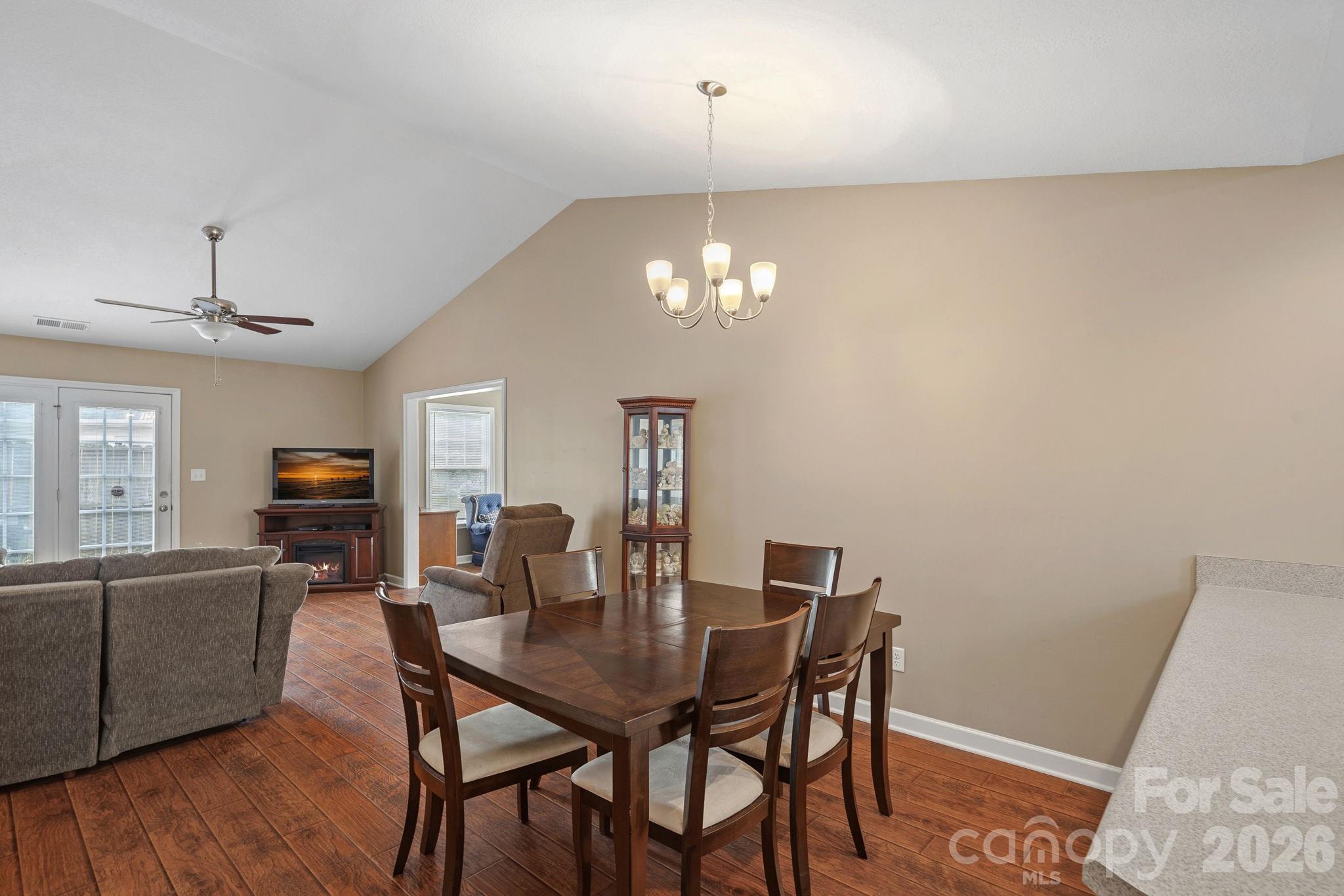 2933 Trimble Circle NW — Concord