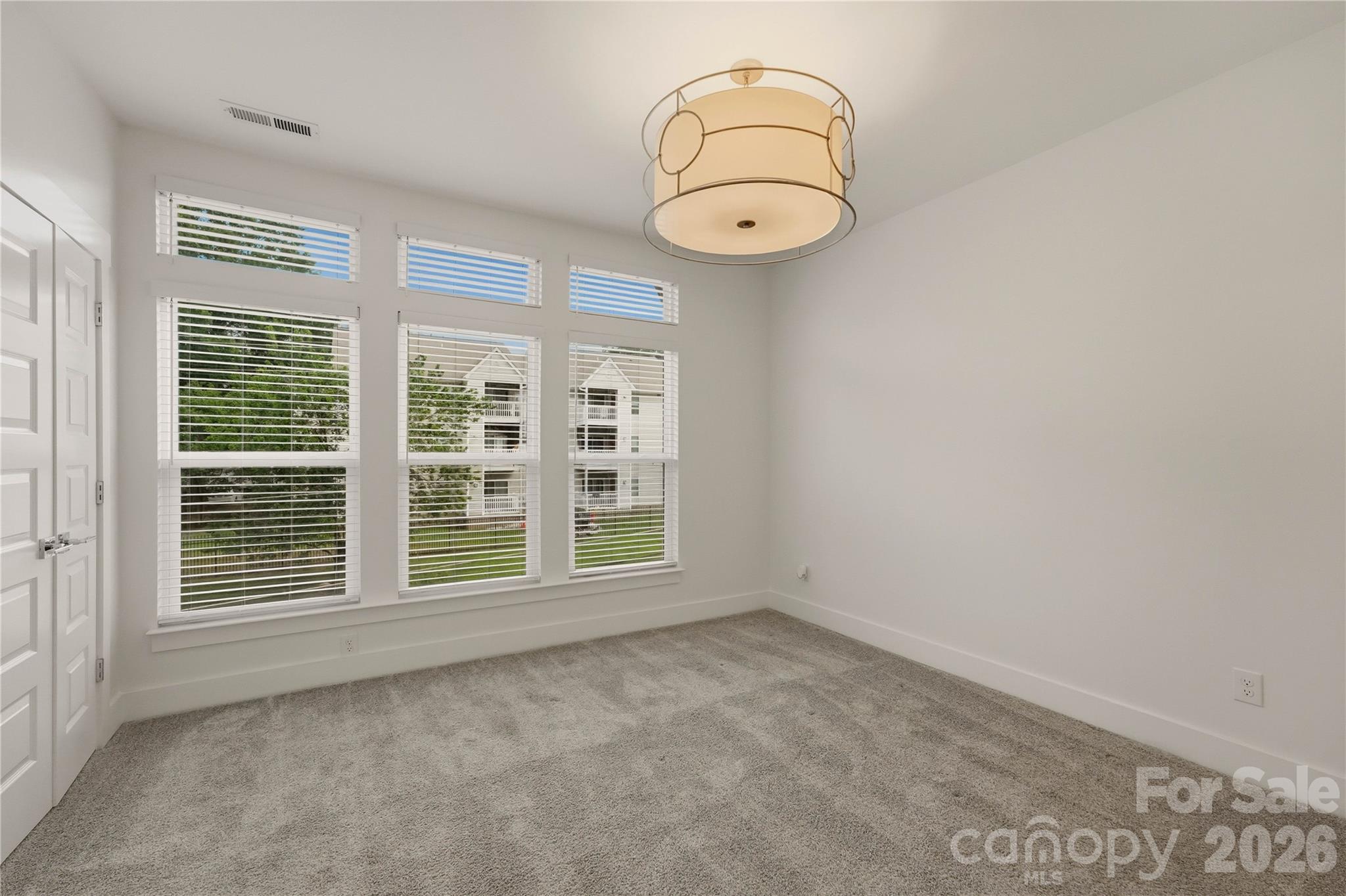 235 S Bruns Avenue — Charlotte
