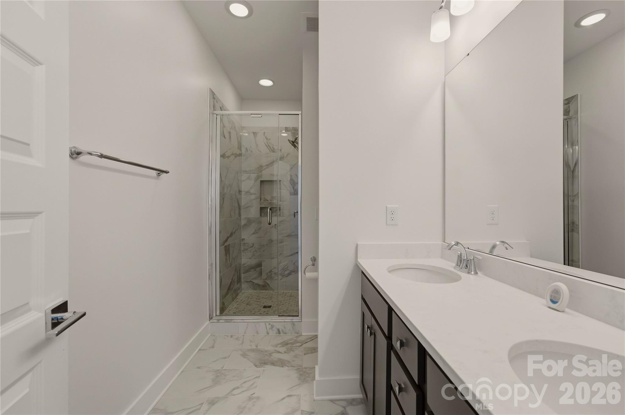 235 S Bruns Avenue — Charlotte