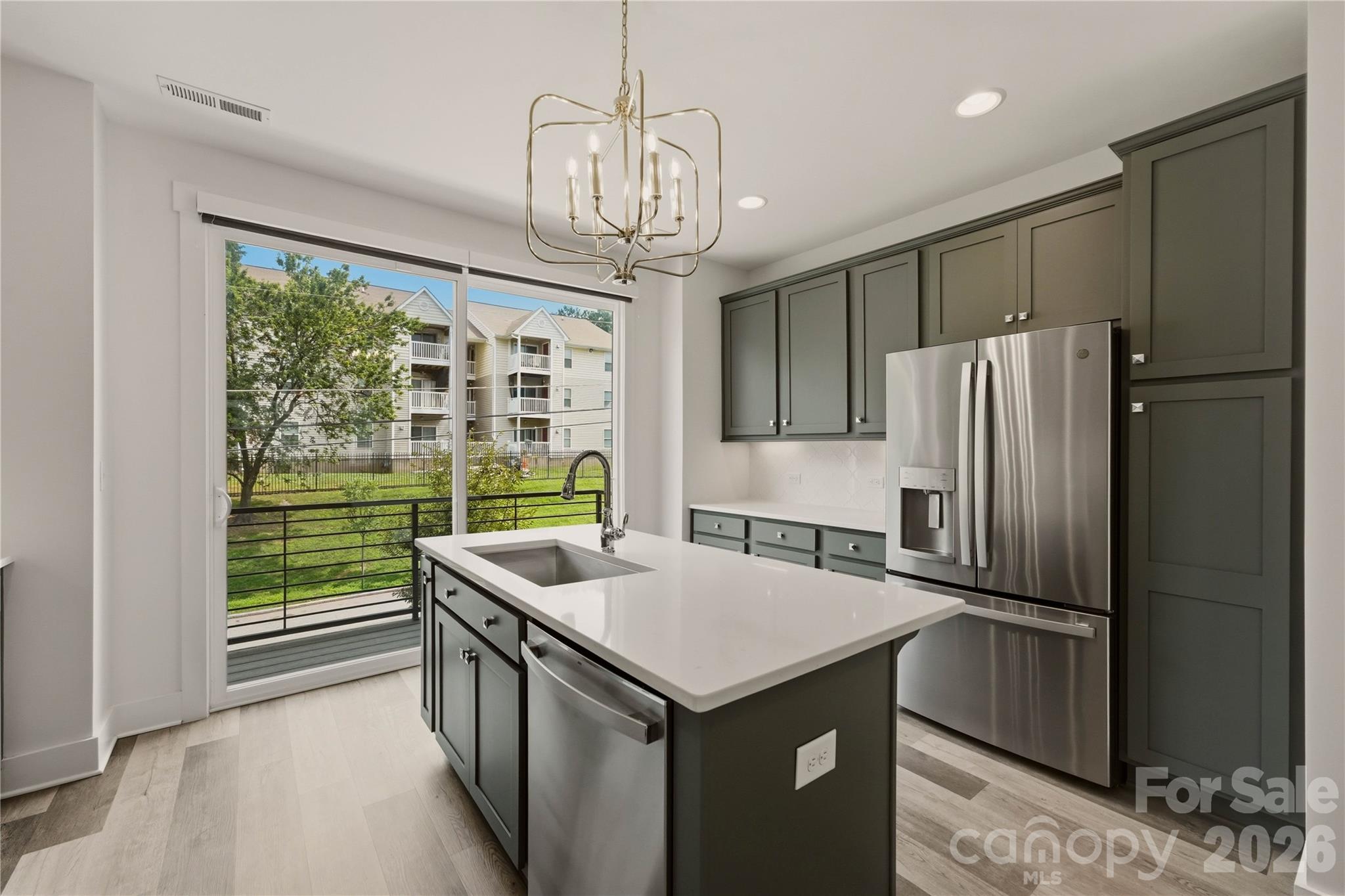 235 S Bruns Avenue — Charlotte
