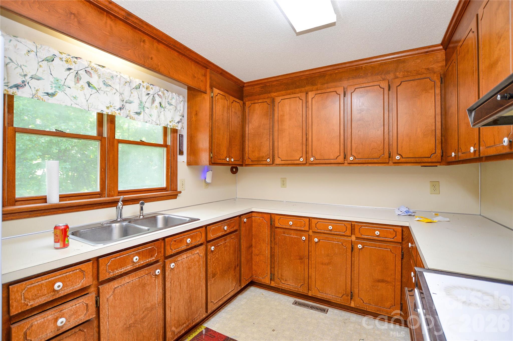 1800 Brantley Road — Kannapolis